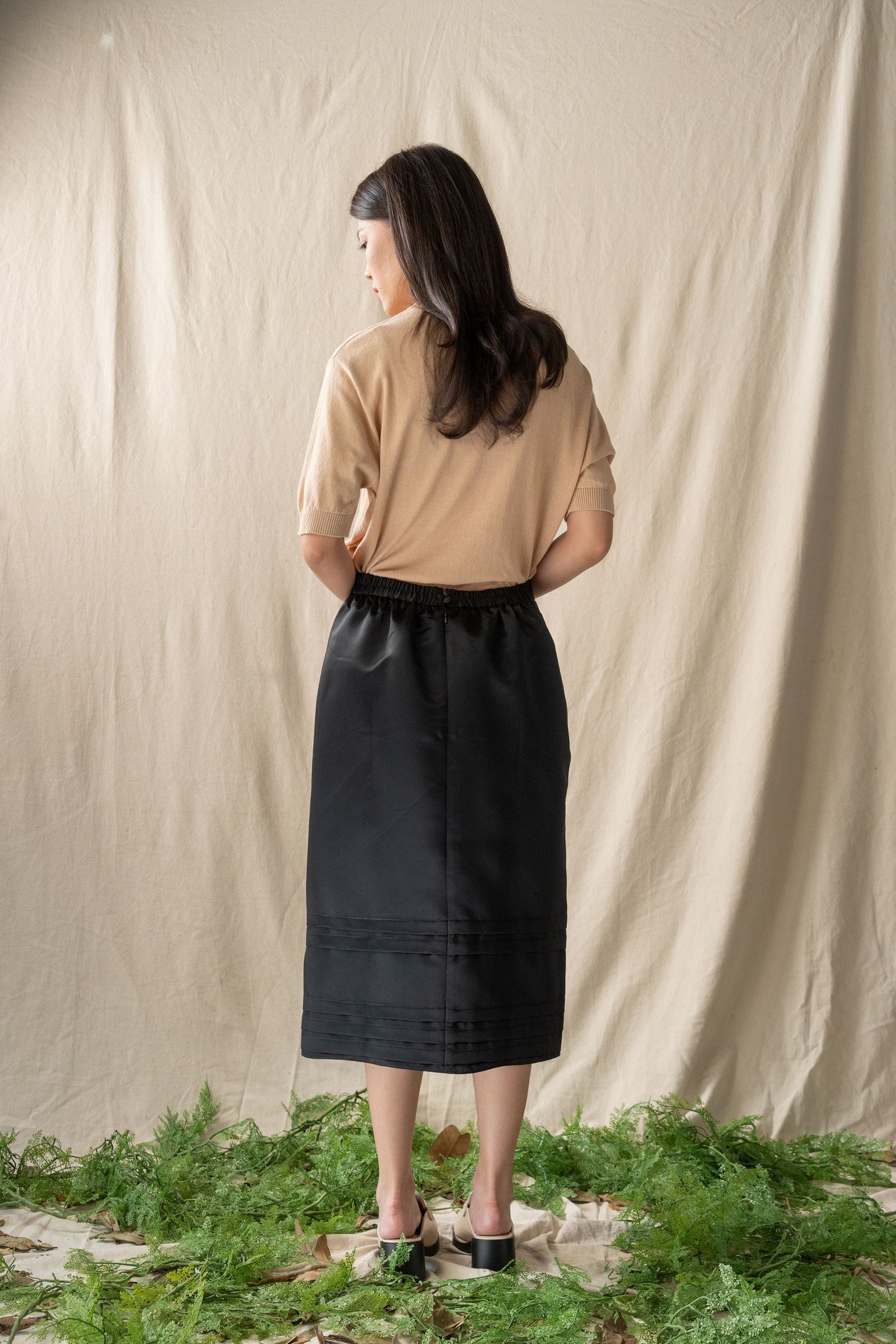 Enchantress Noir Skirt
