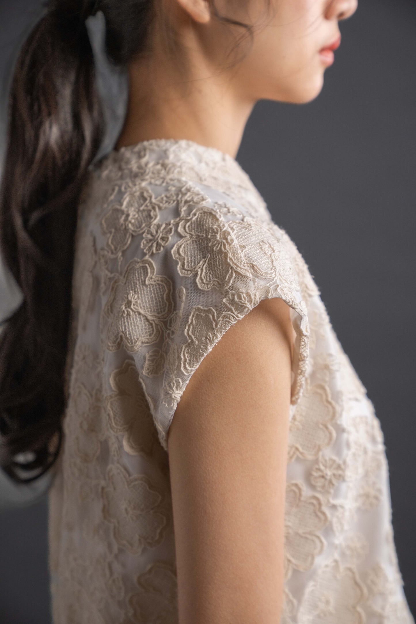 PO HT Bloom Embroidery Shirt