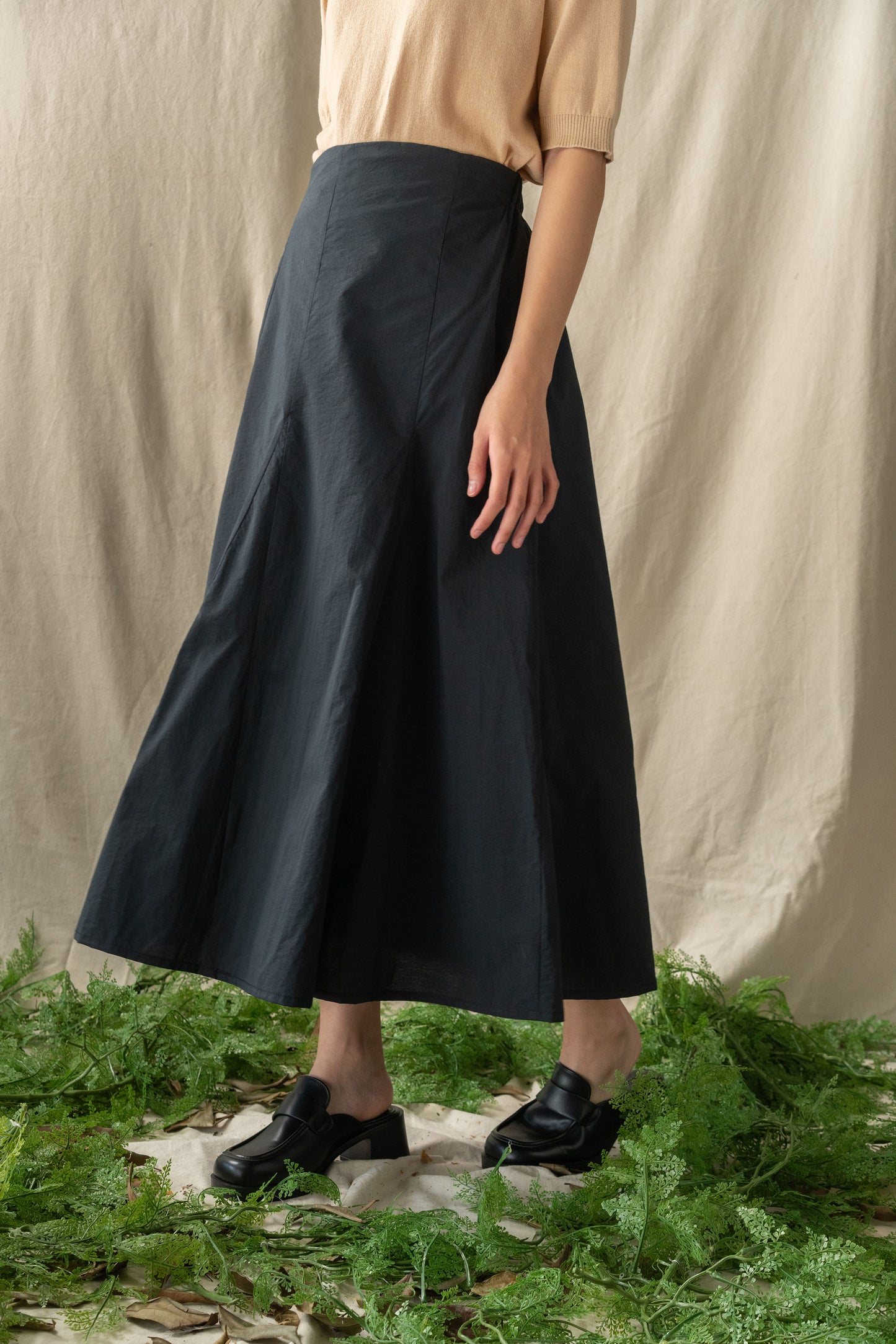 Enchantress Symmetric Skirt