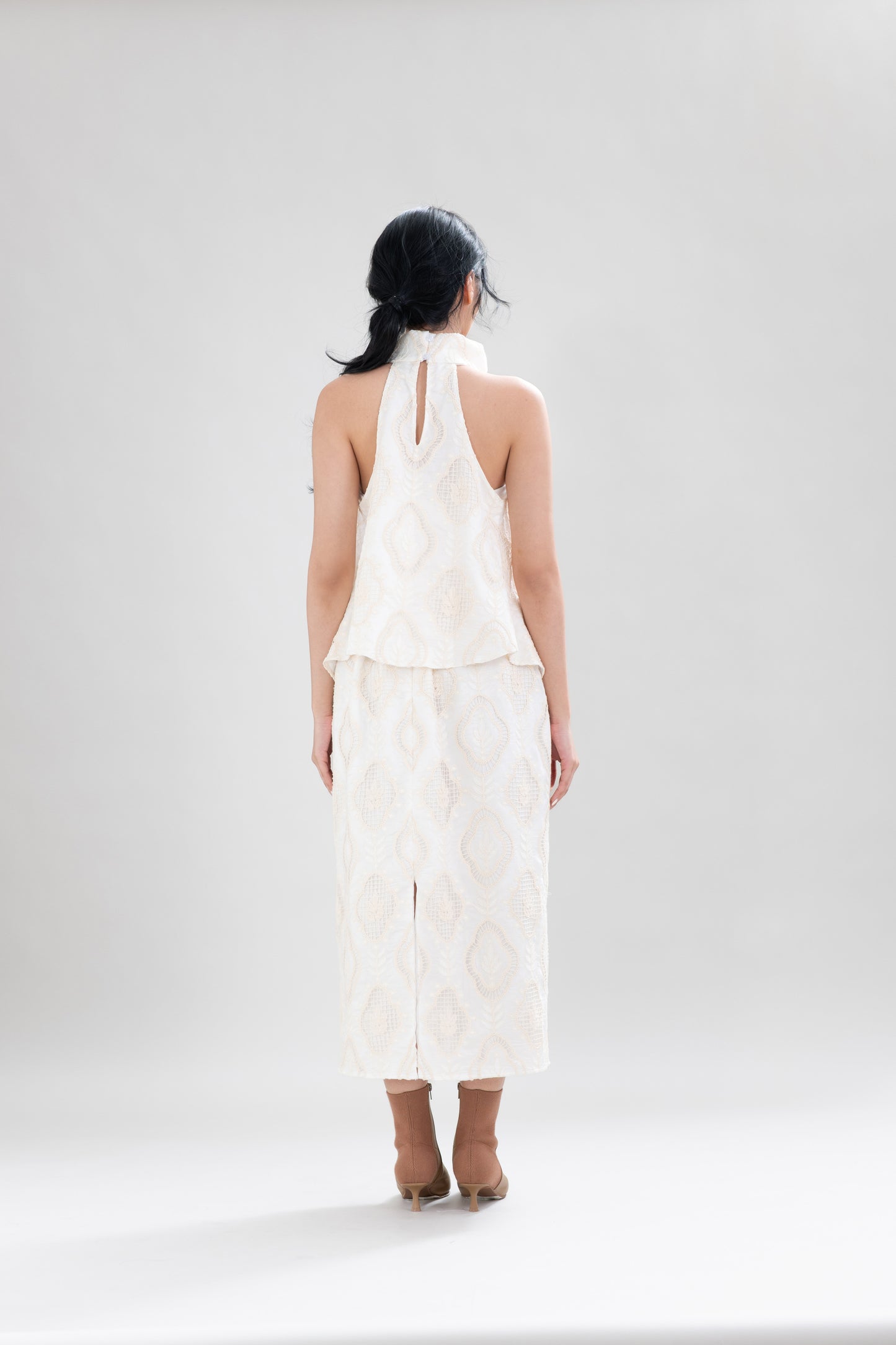 HT Embroidery Skirt in Buttermilk