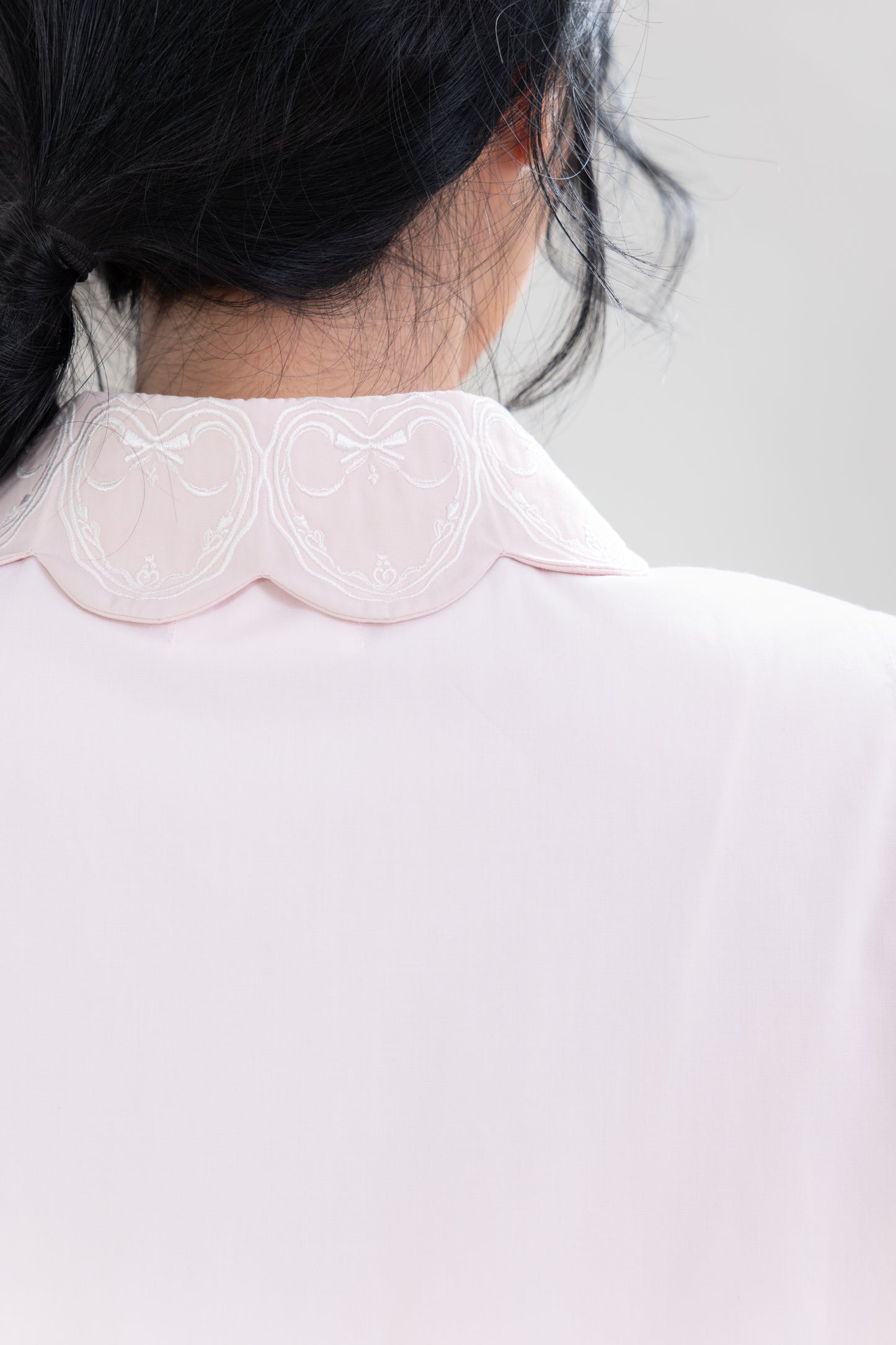 HT Embroidery Collar Sleeveless Shirt in Hey Baby