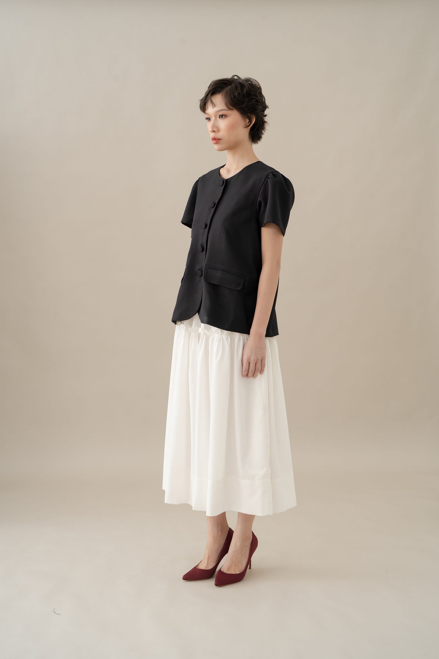 MM Embroidery Pocket Top in Licorice