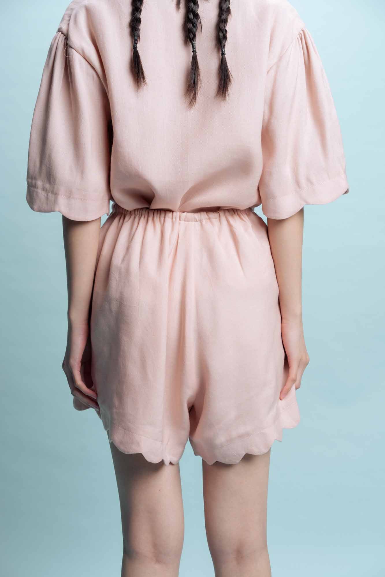Roetin Scallop Shorts