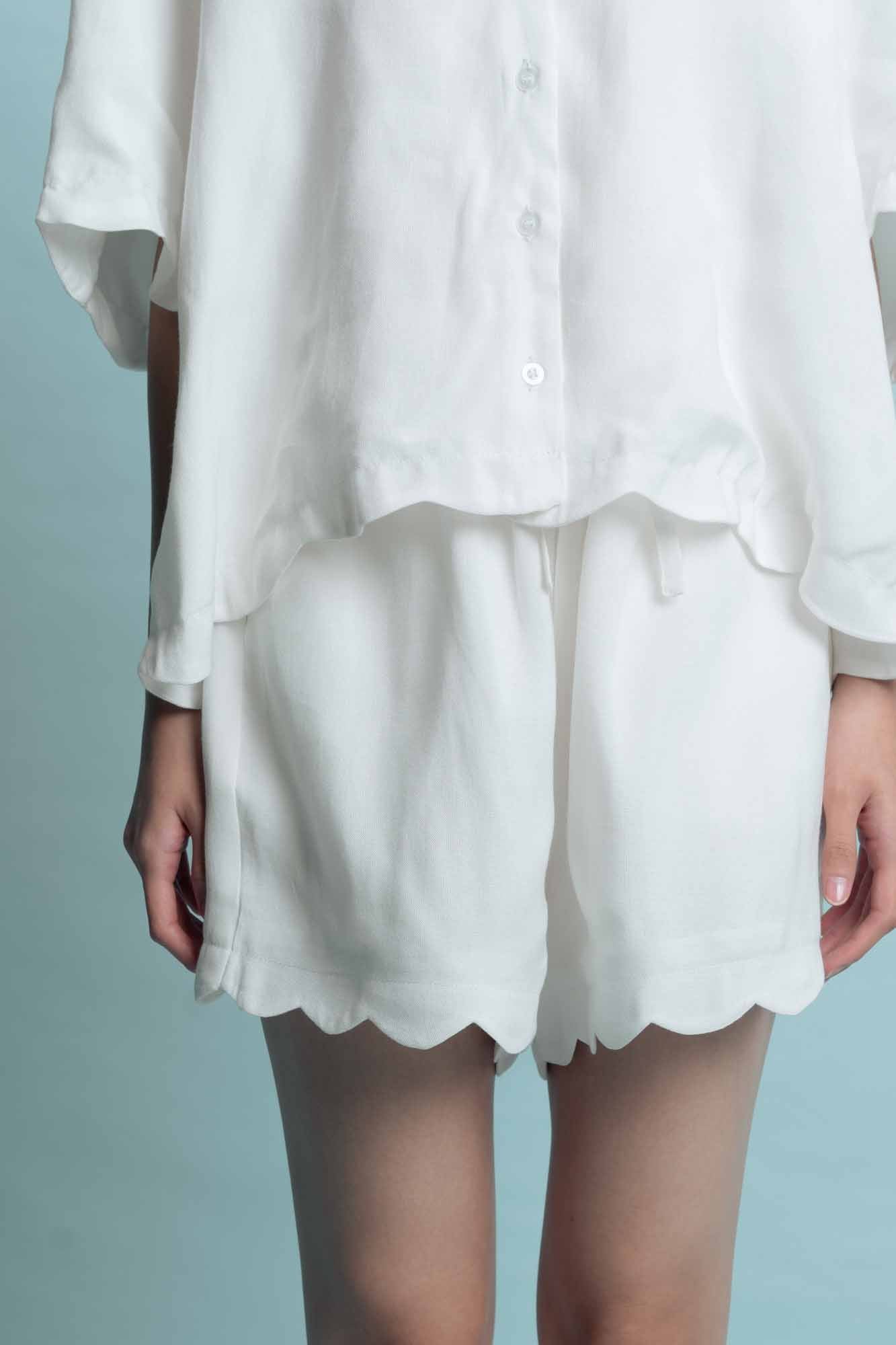 Roetin Scallop Shorts