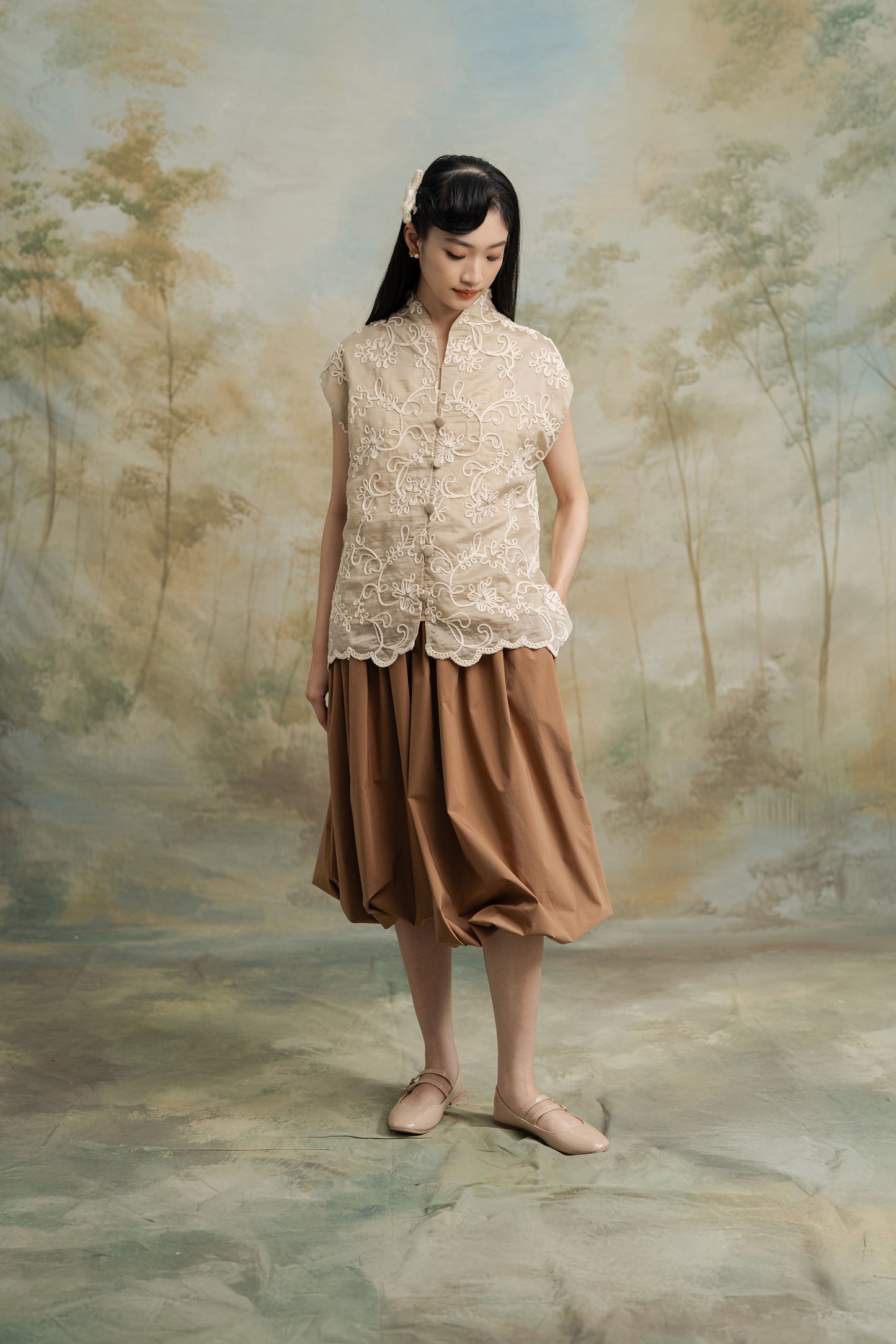 Putu Ayu In Champagne