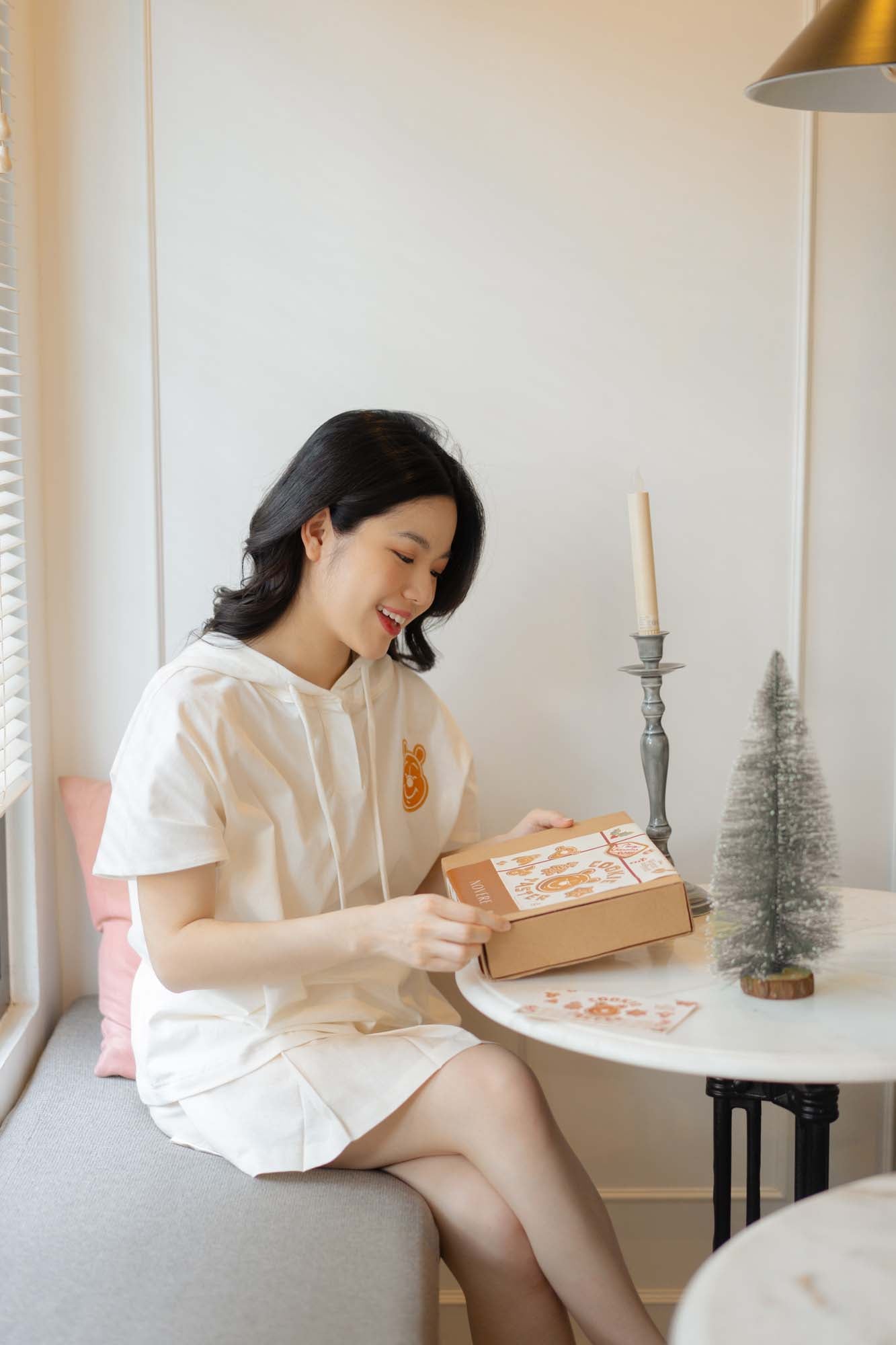 Winnie the Pooh Christmas Hoodie Top
