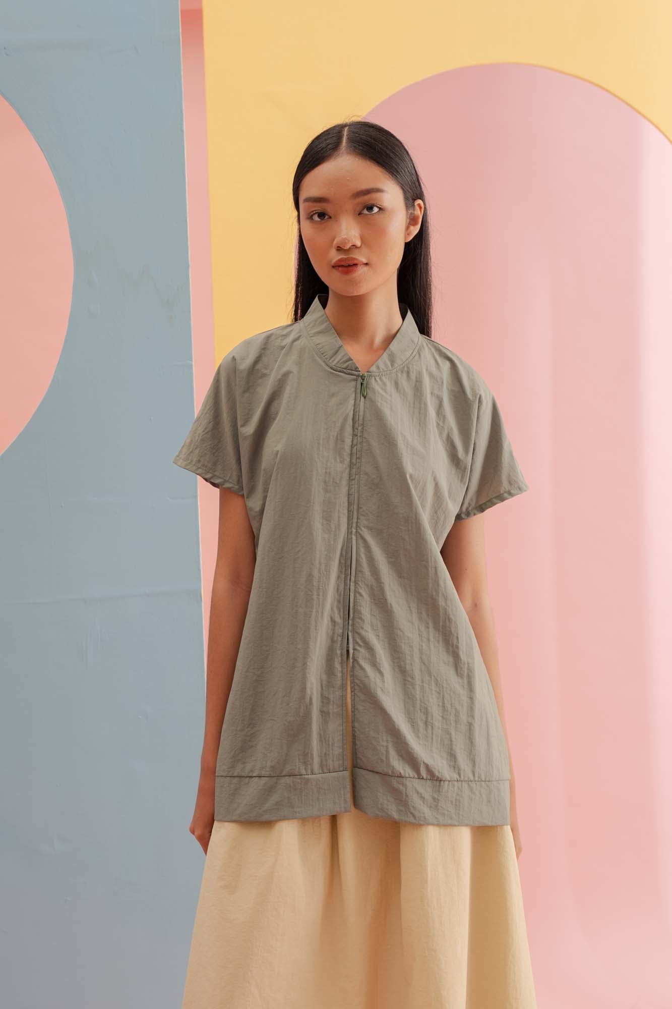 AFS Zipper Top