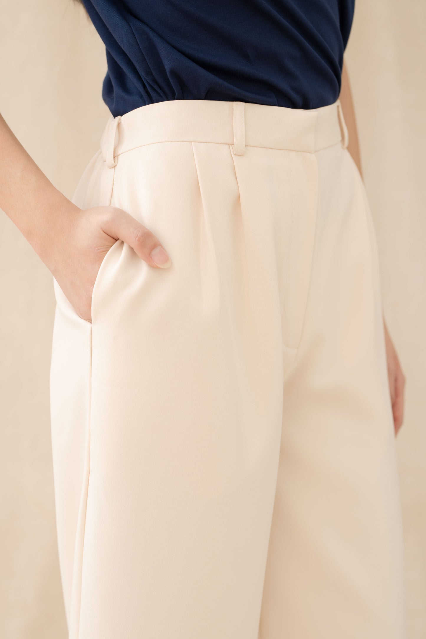 Essence Flare Pants
