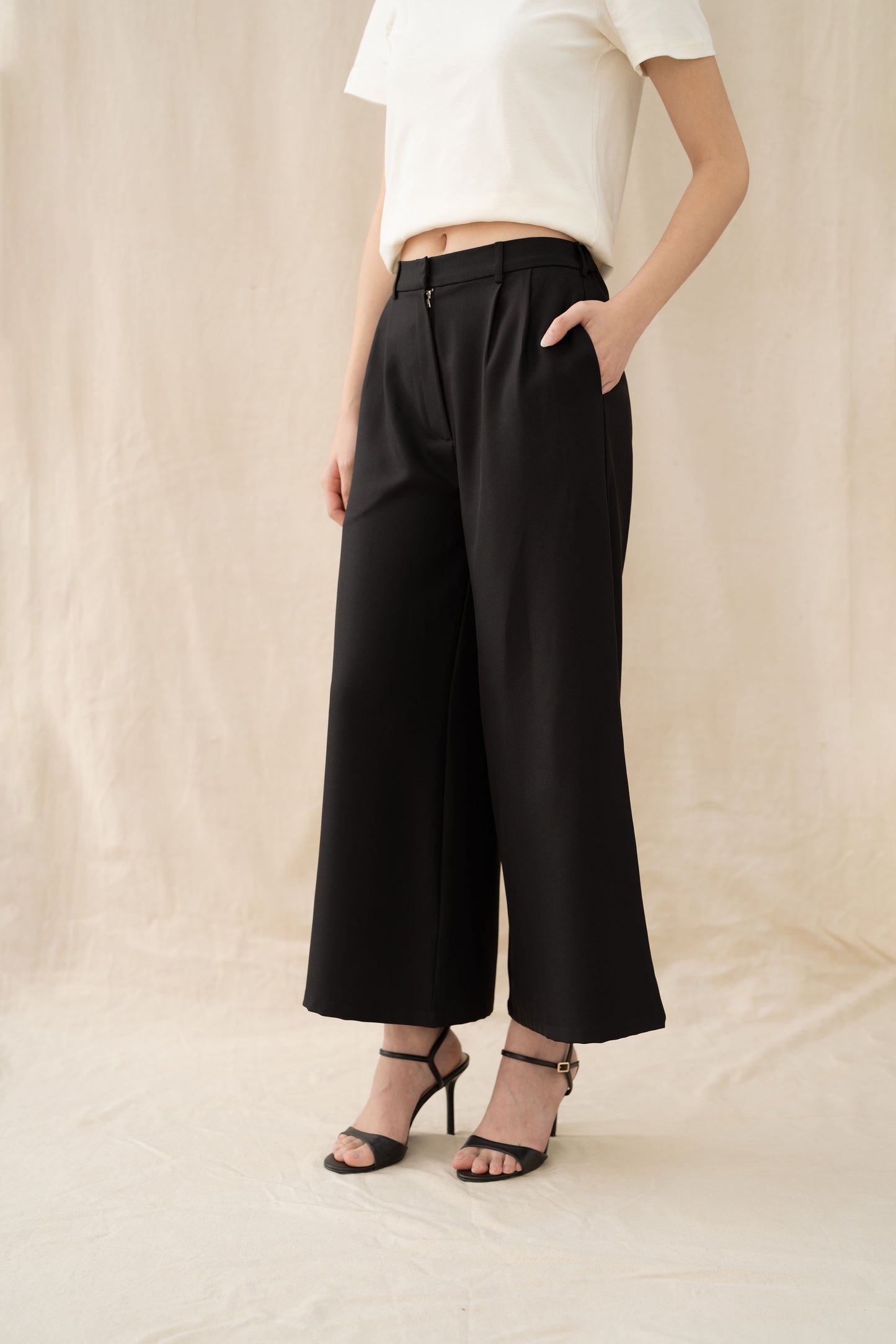 Essence Flare Pants
