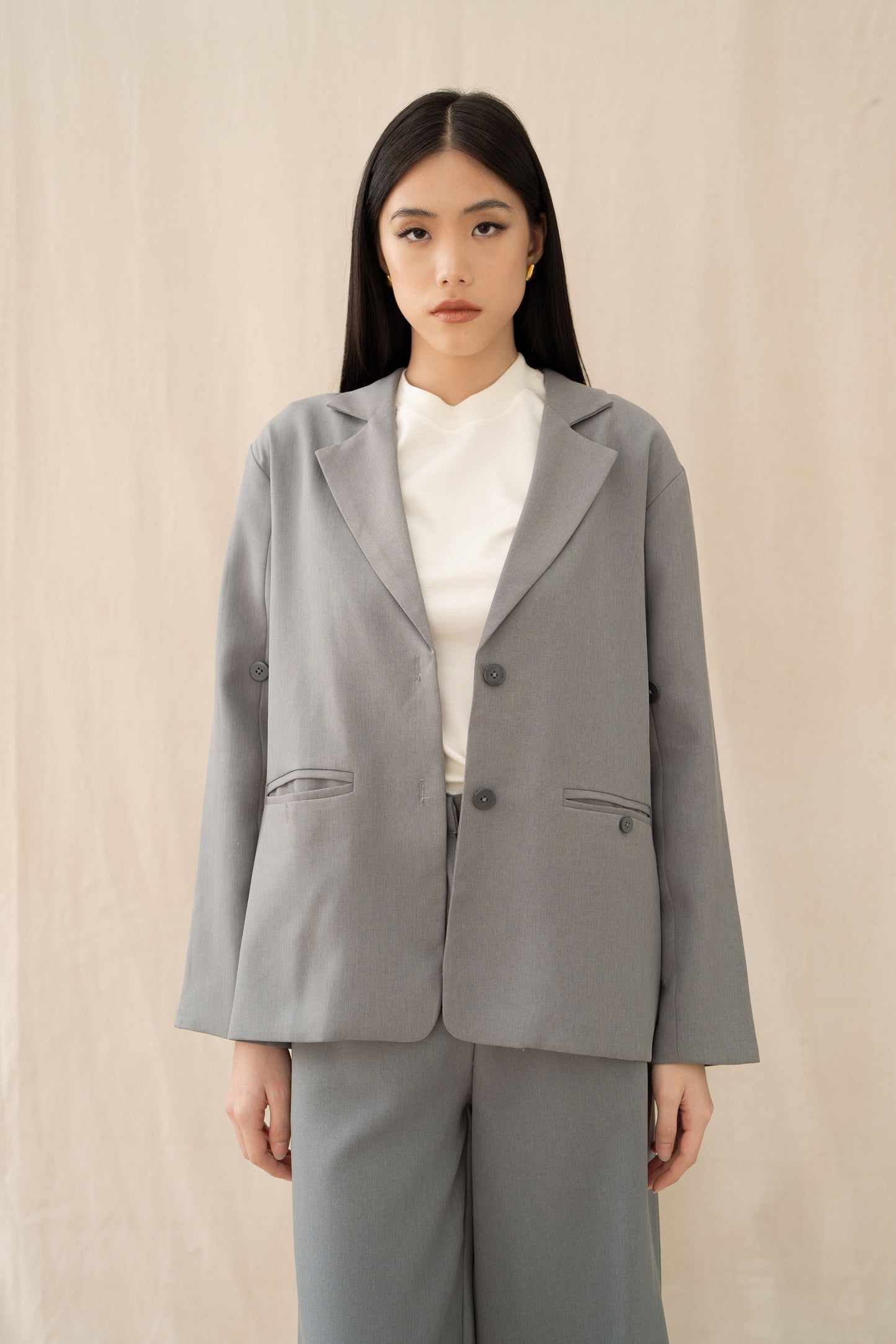 Essence Oversized Blazer