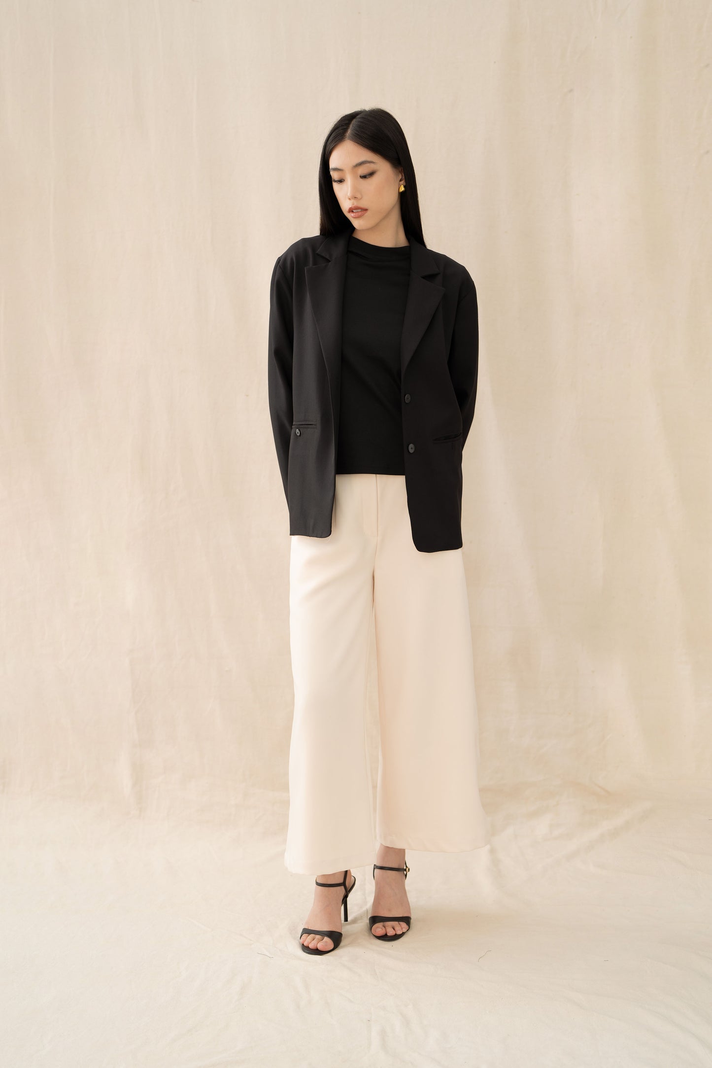 Essence Oversized Blazer