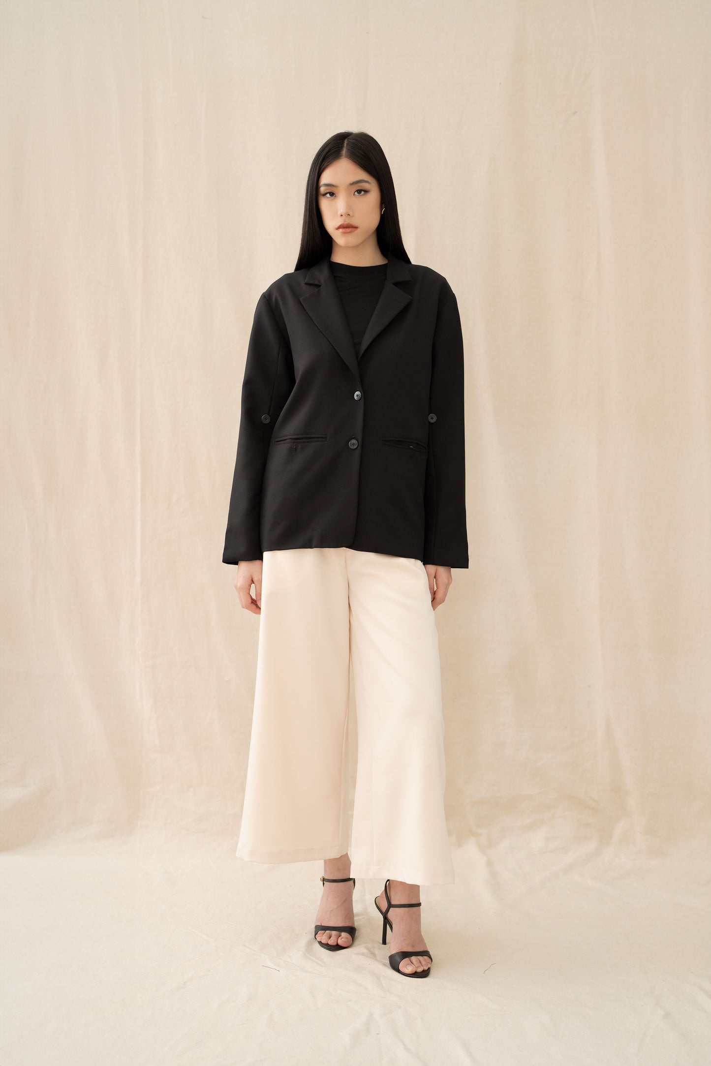 Essence Oversized Blazer