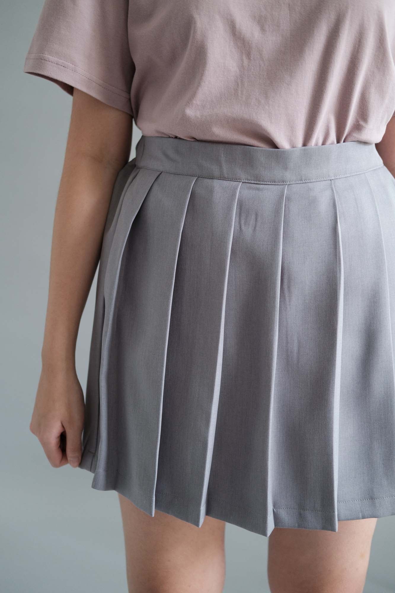 NVR Pleat Skort