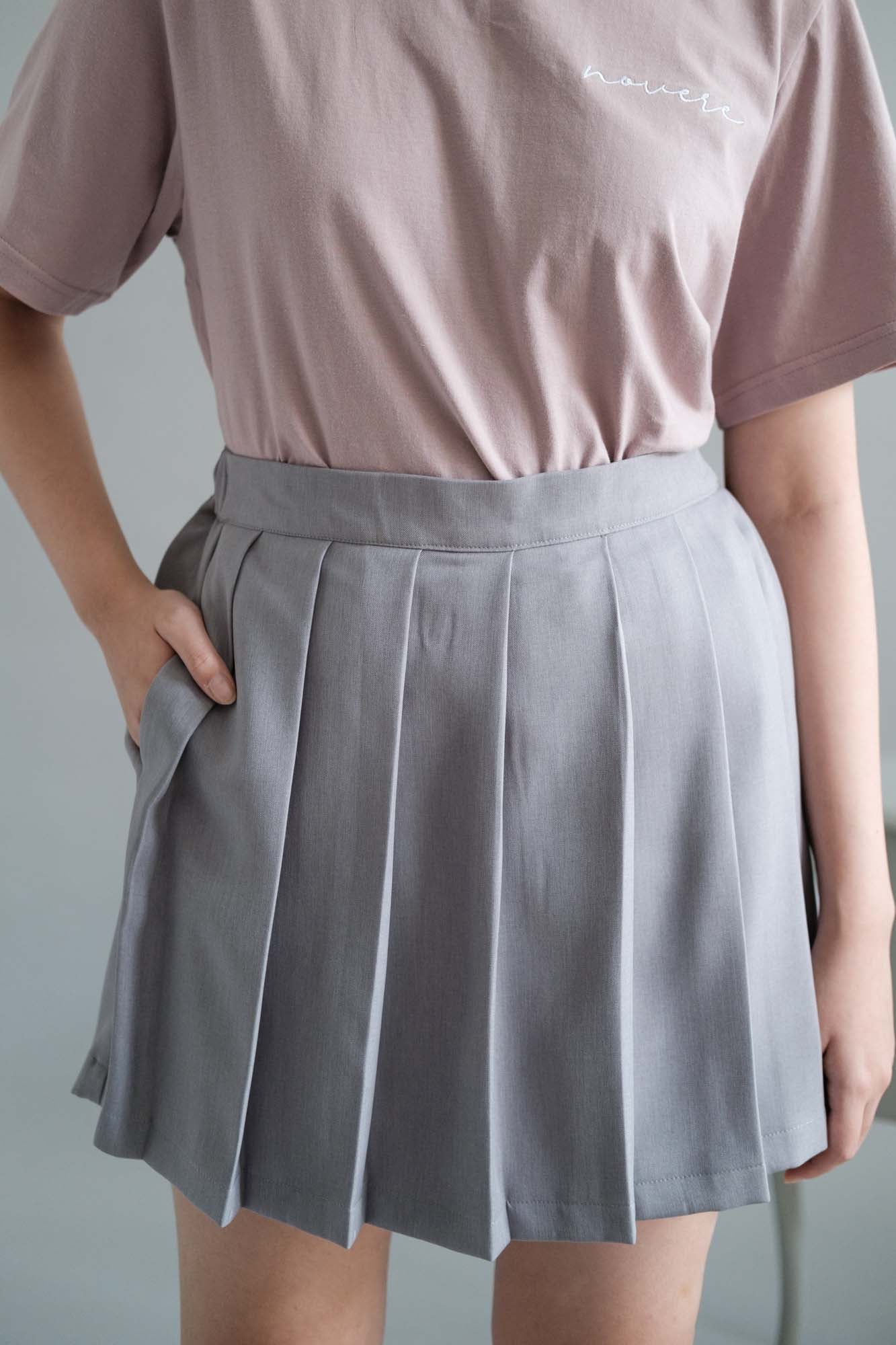 NVR Pleat Skort