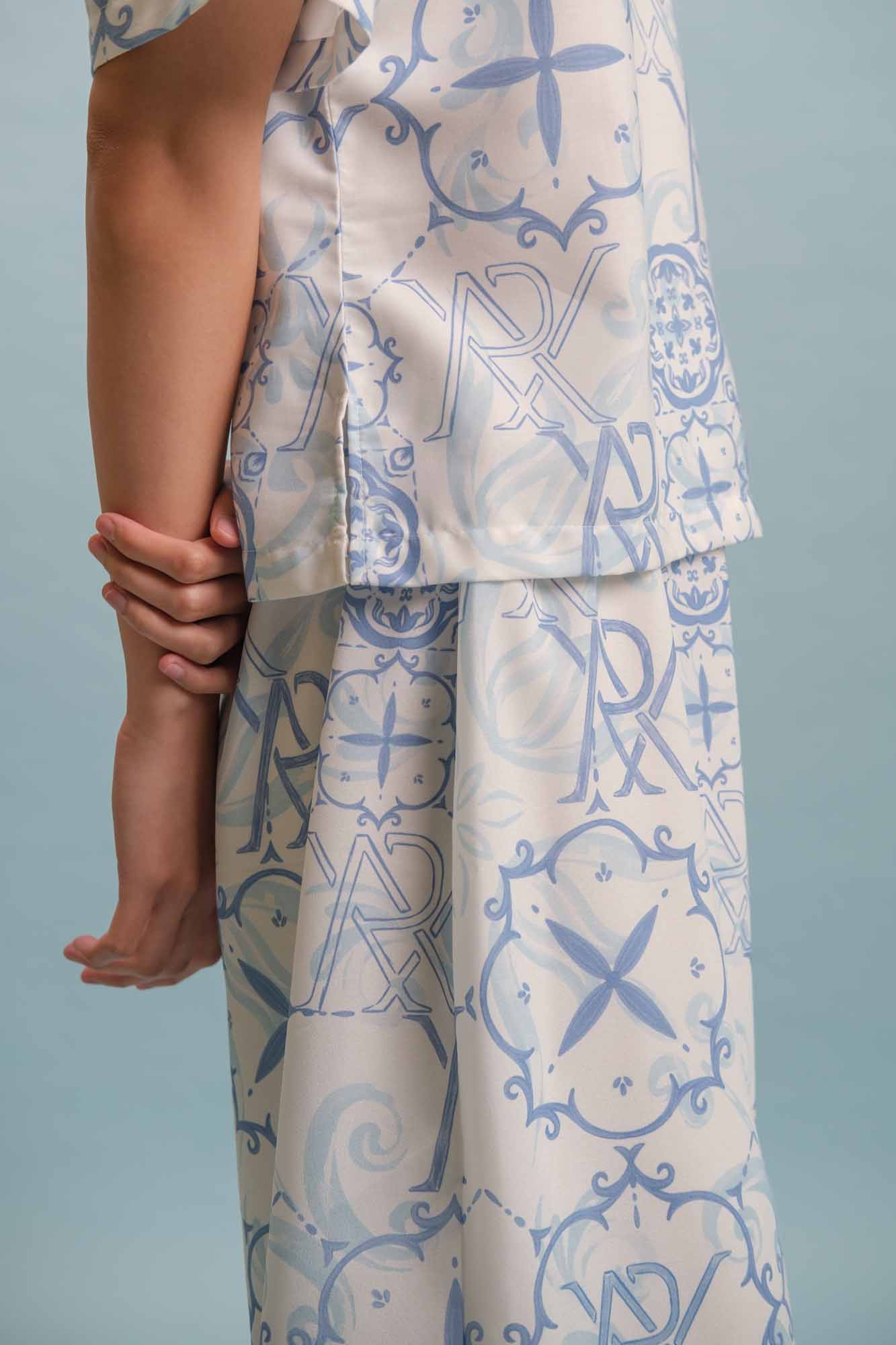 Sud Essence Pattern Top