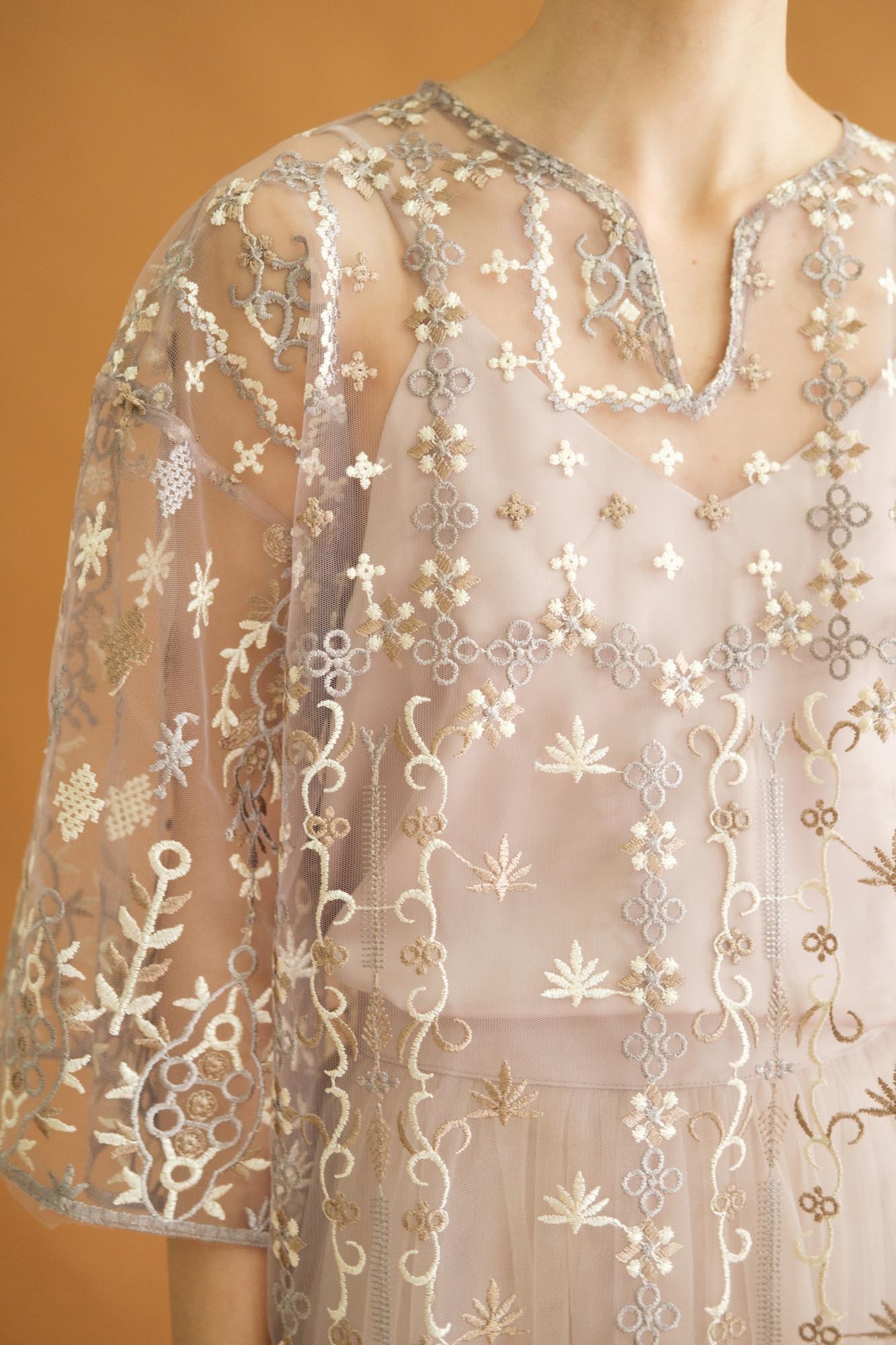 Raya Heritage Top