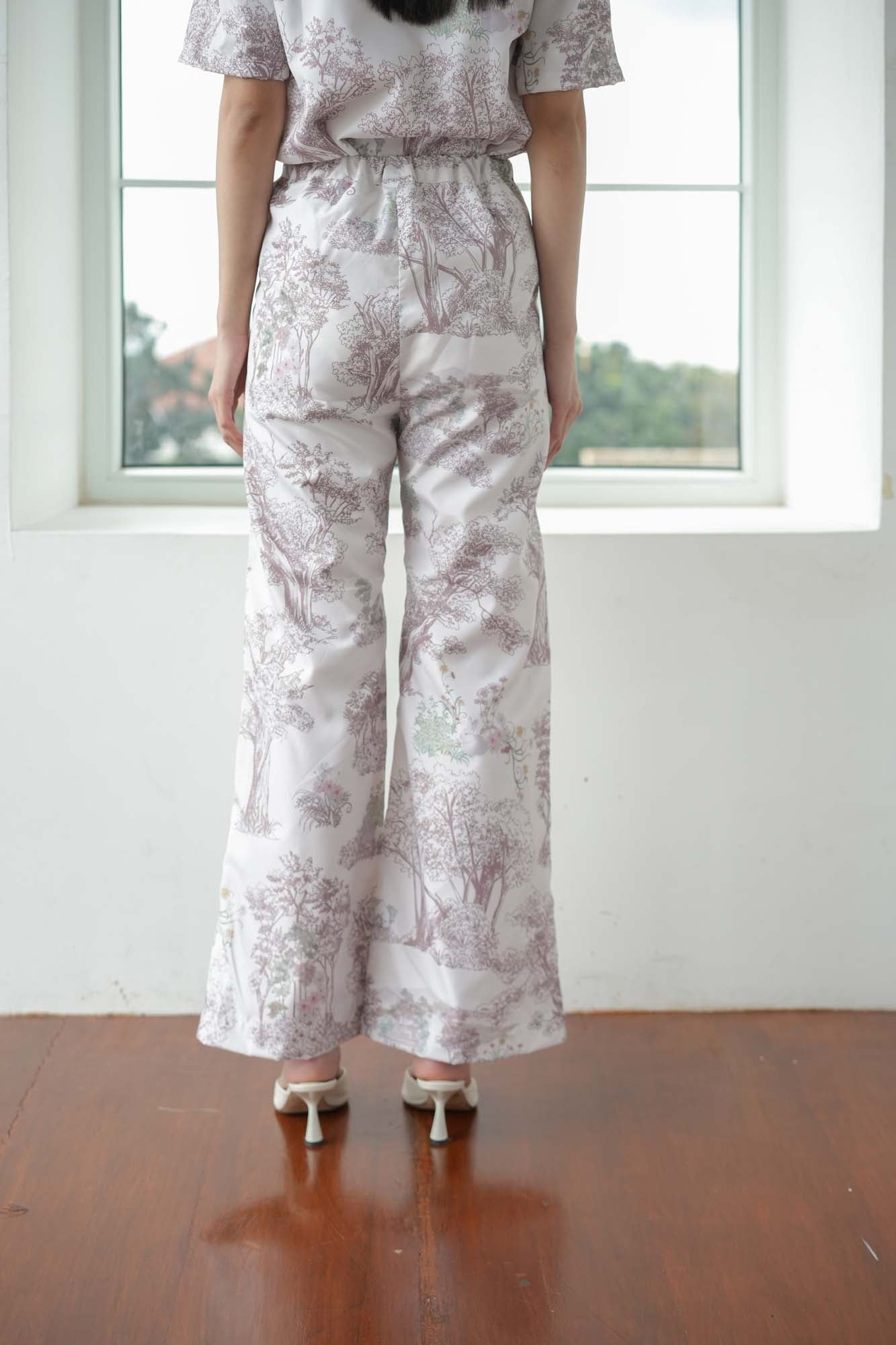 Home Woman Pattern Pants