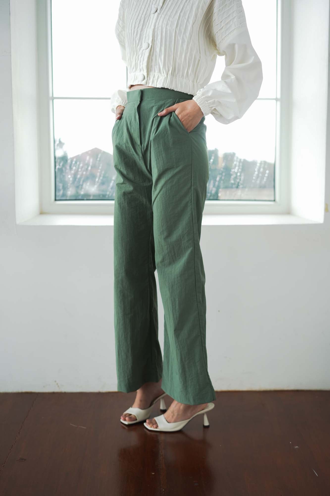 Home woman pants