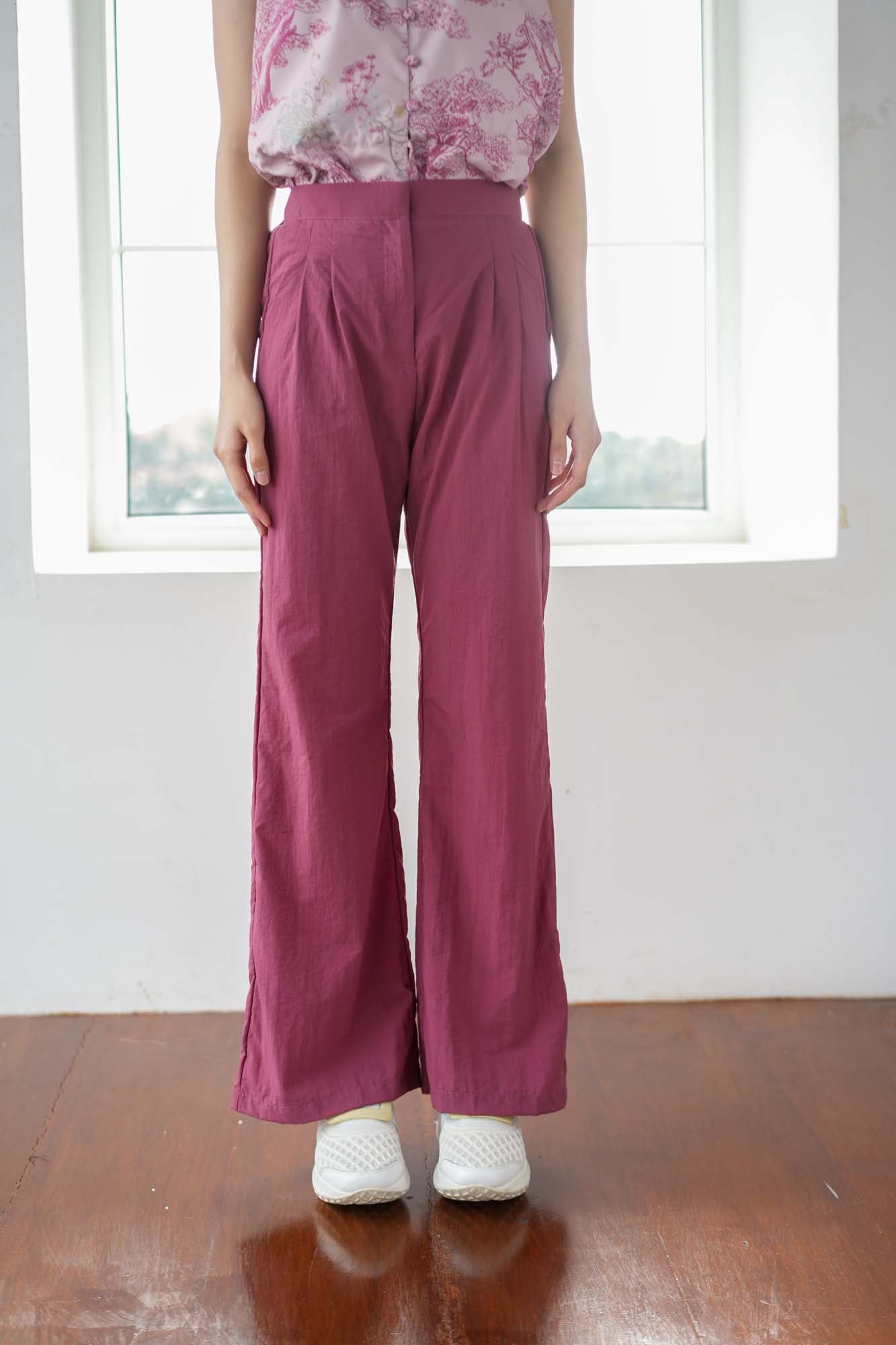Home woman pants