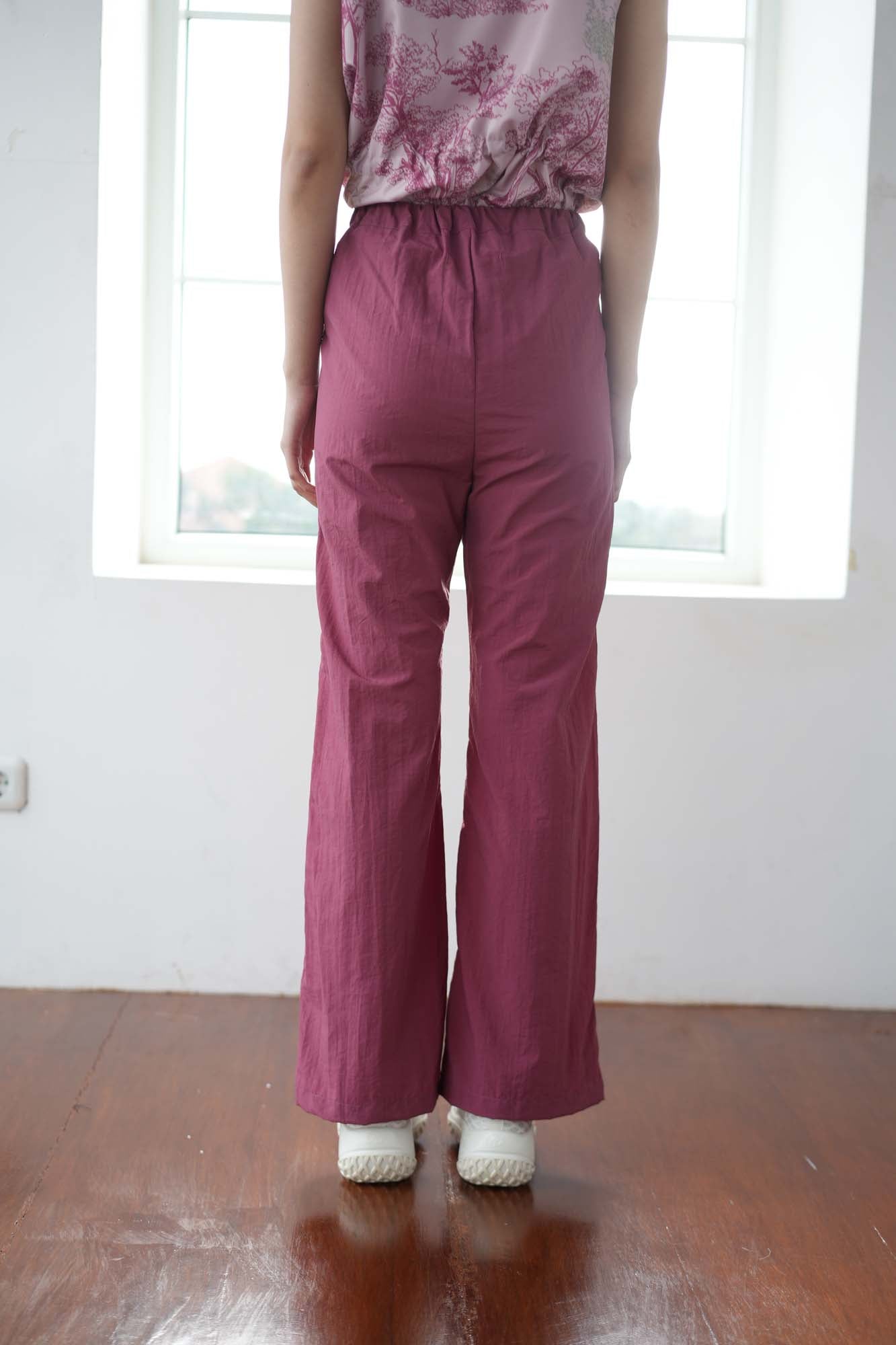 Home woman pants
