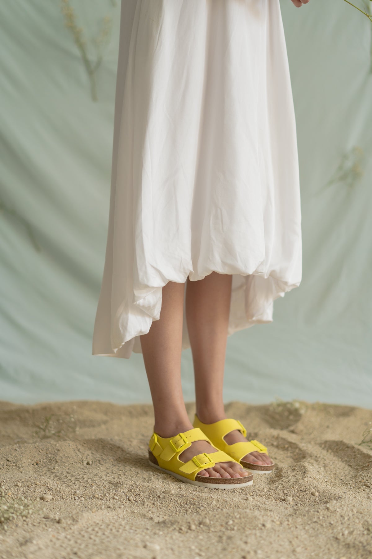 STR puff dress