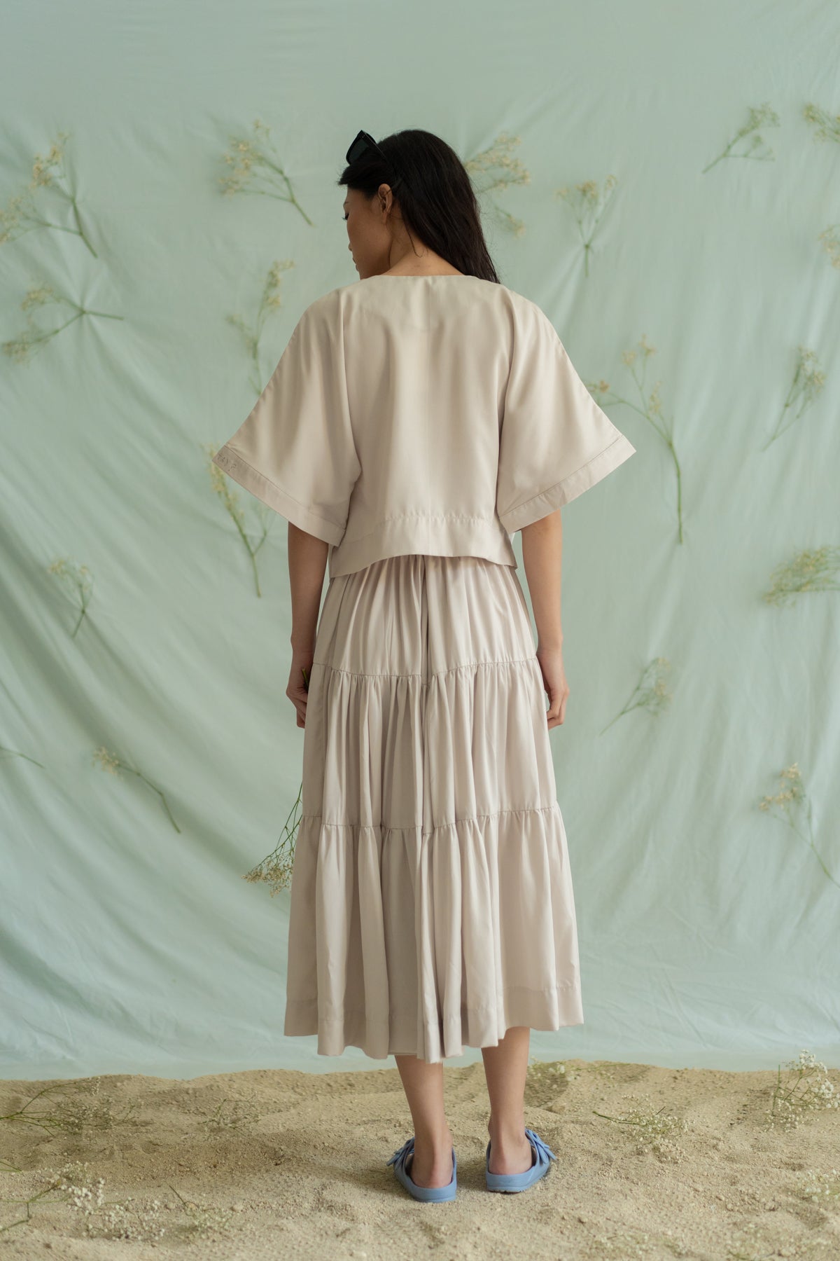 STR paneled skirt