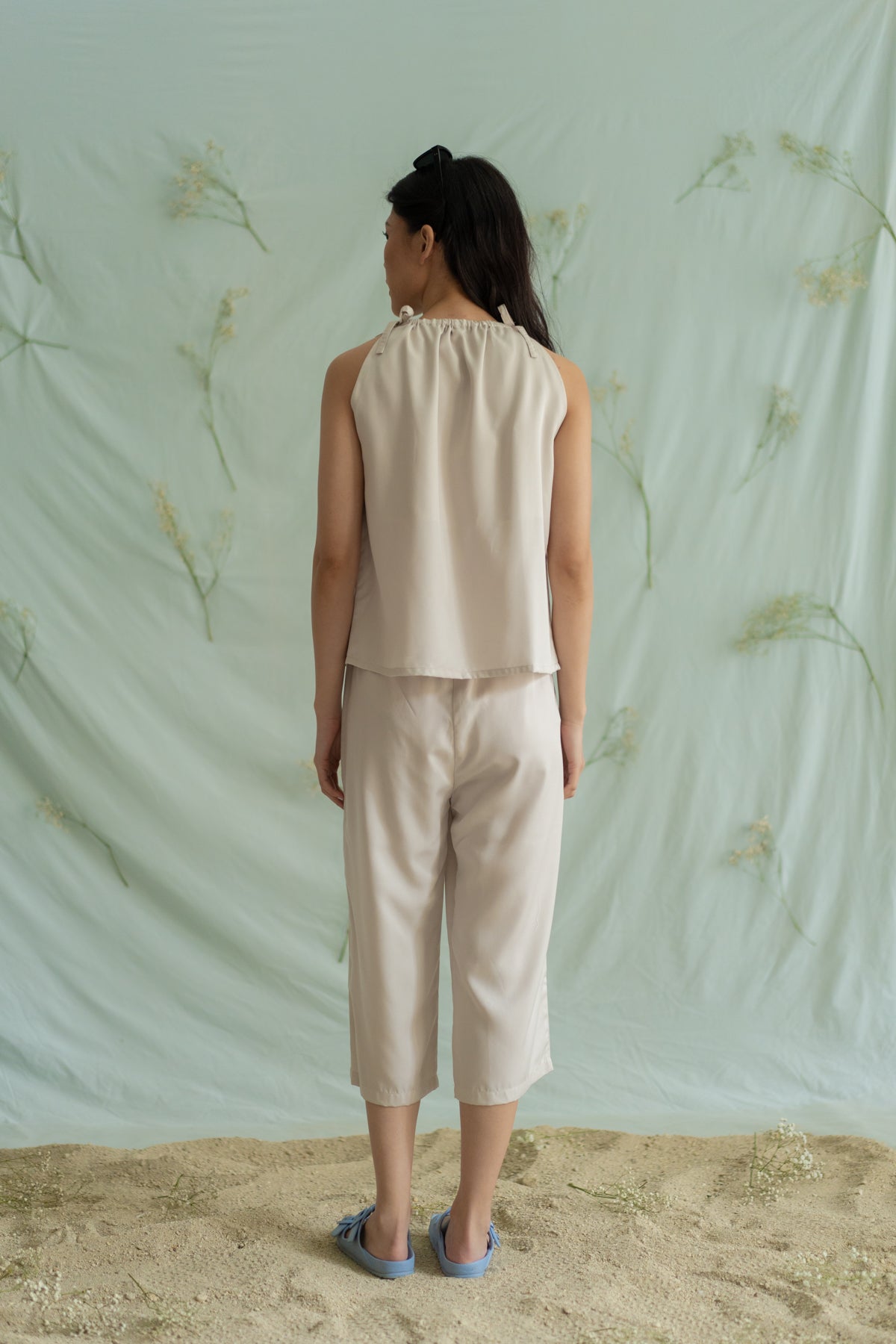 STR halter neck top
