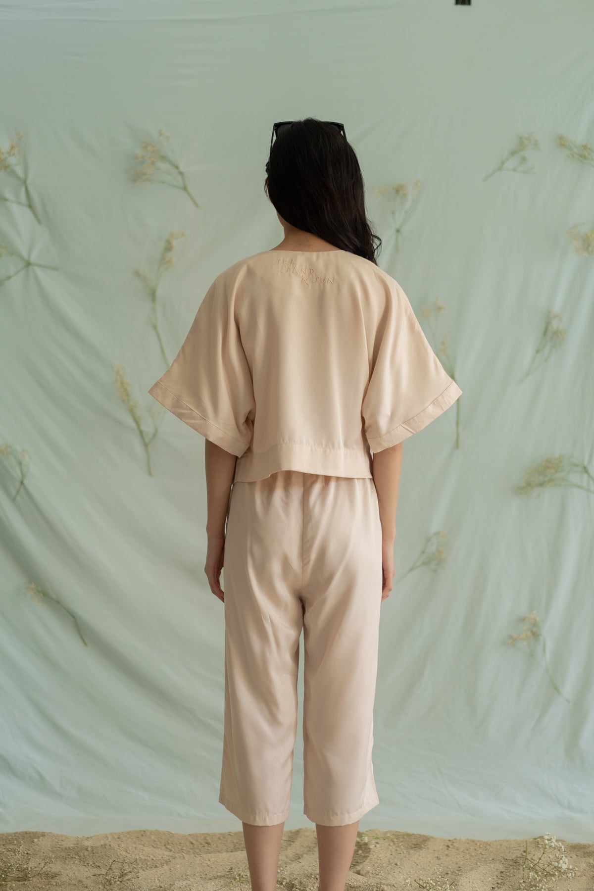 STR embroidery pants