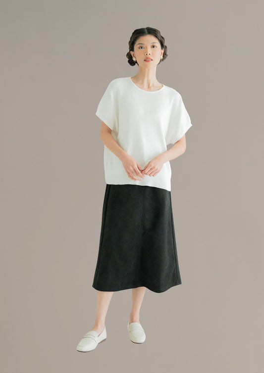 THC Suede Skirt In Midnight Noir