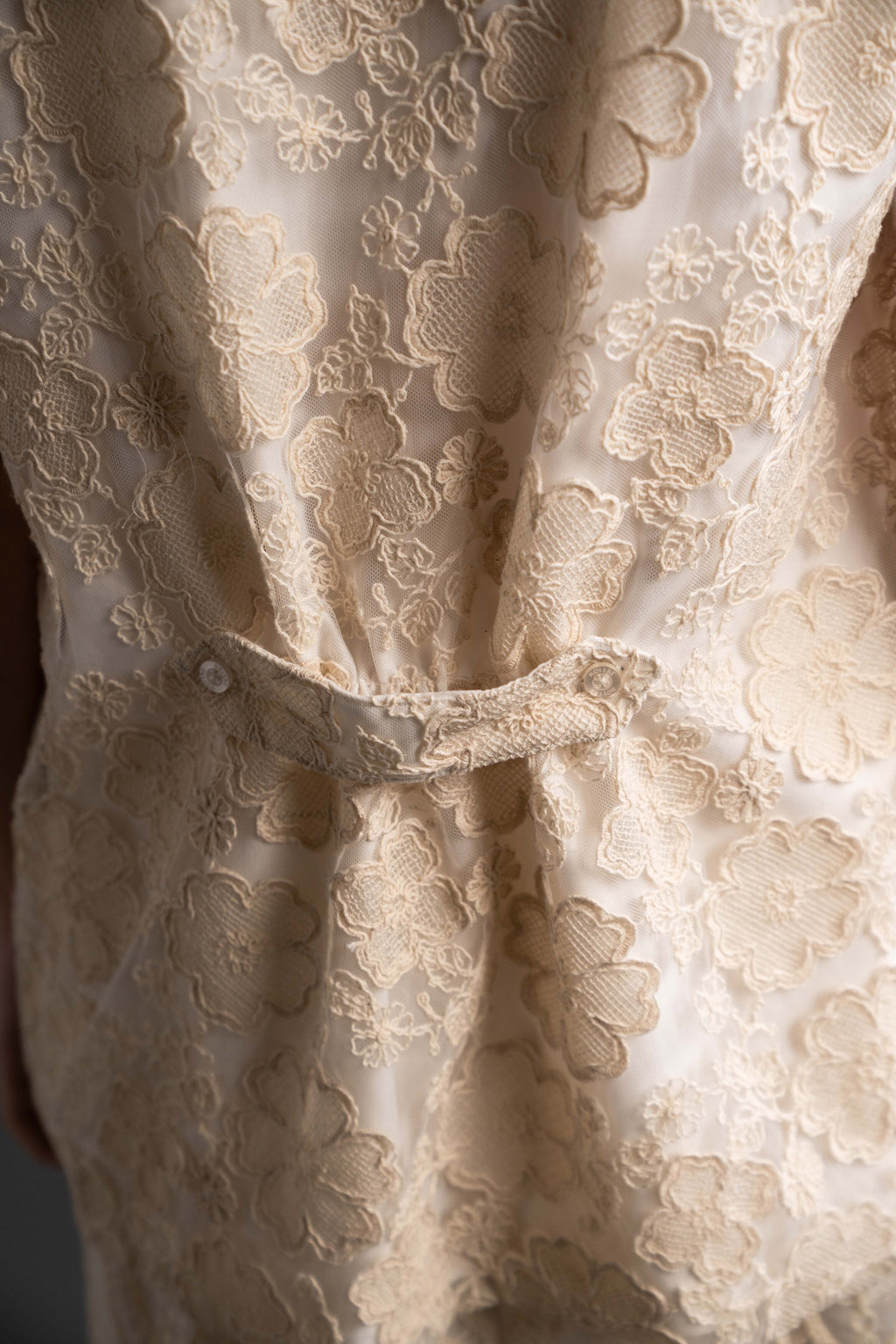 HT Bloom Embroidery Shirt