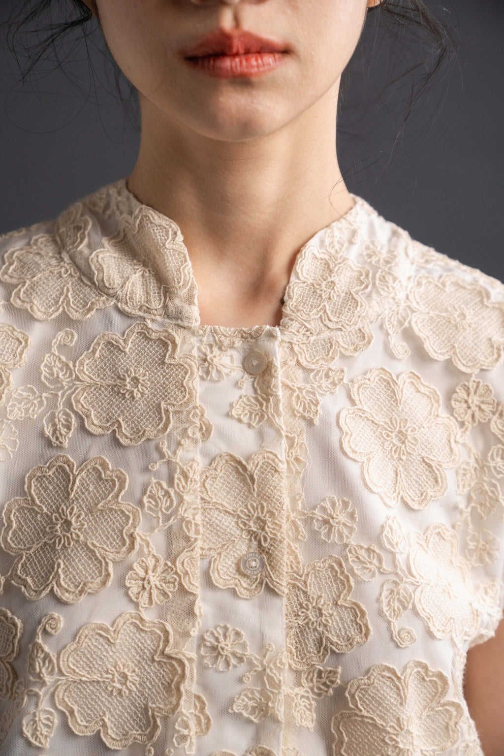 HT Bloom Embroidery Shirt