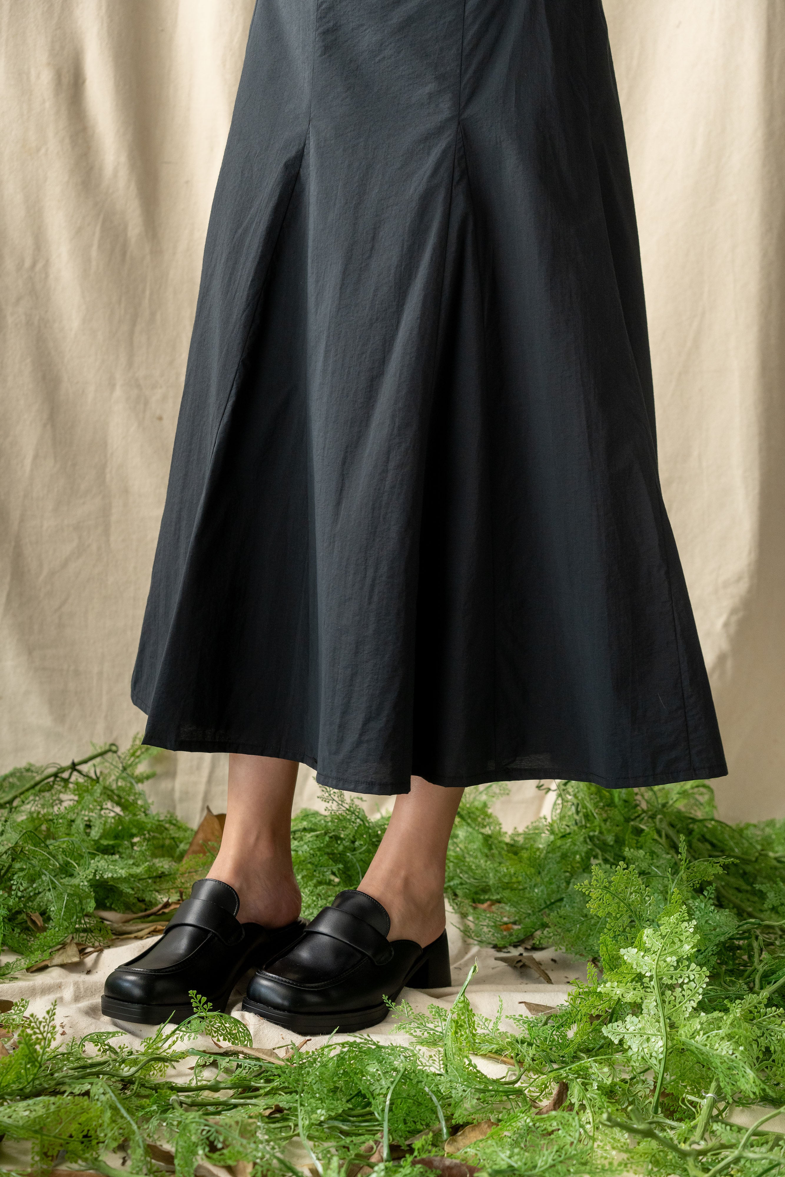 Enchantress Symmetric Skirt