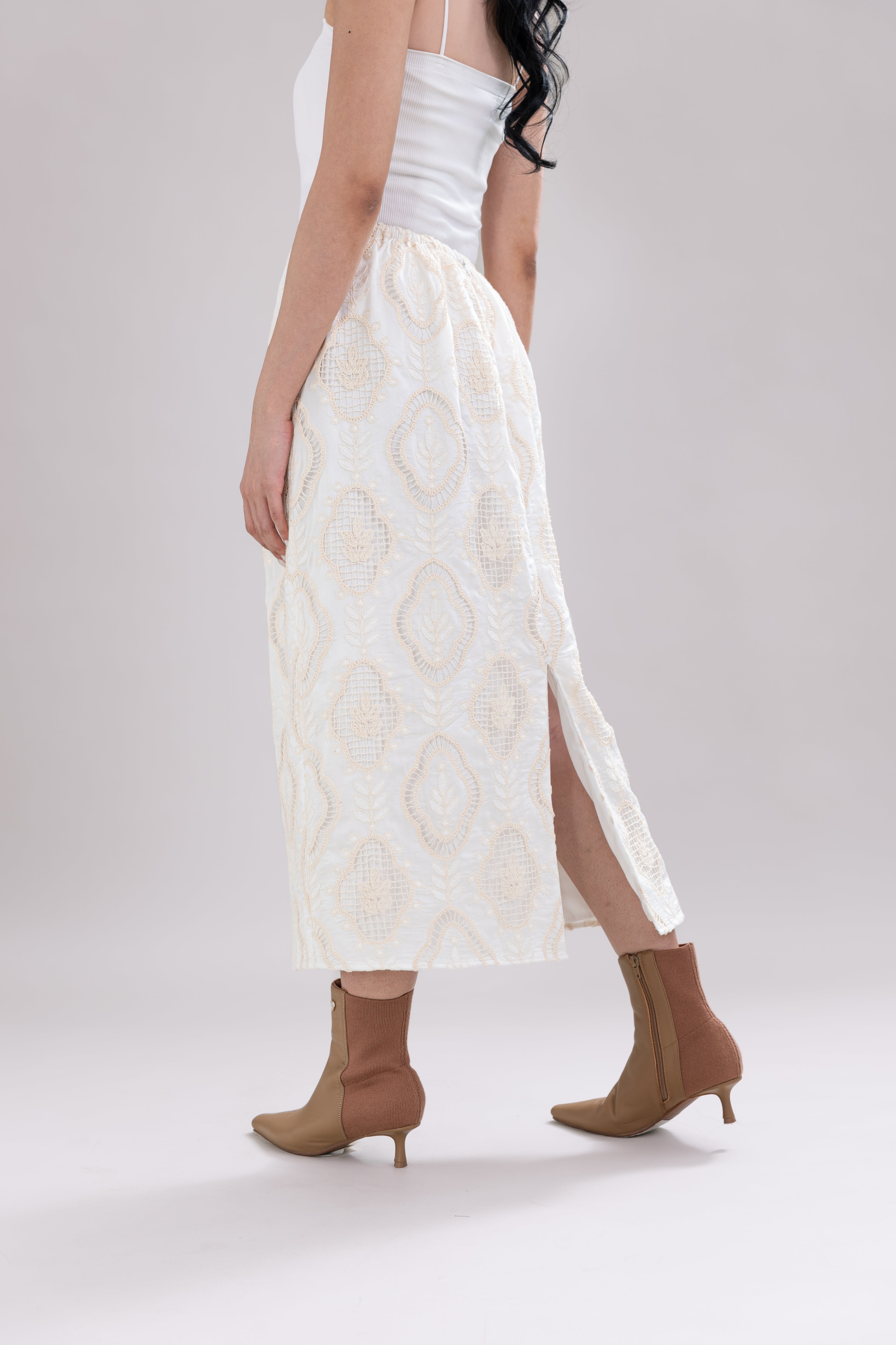 HT Embroidery Skirt in Buttermilk