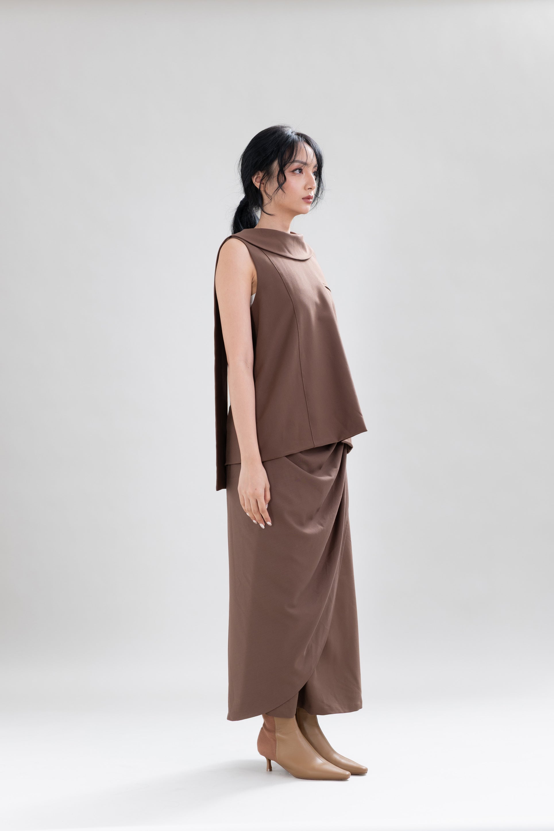 HT Dangling Top in Brown