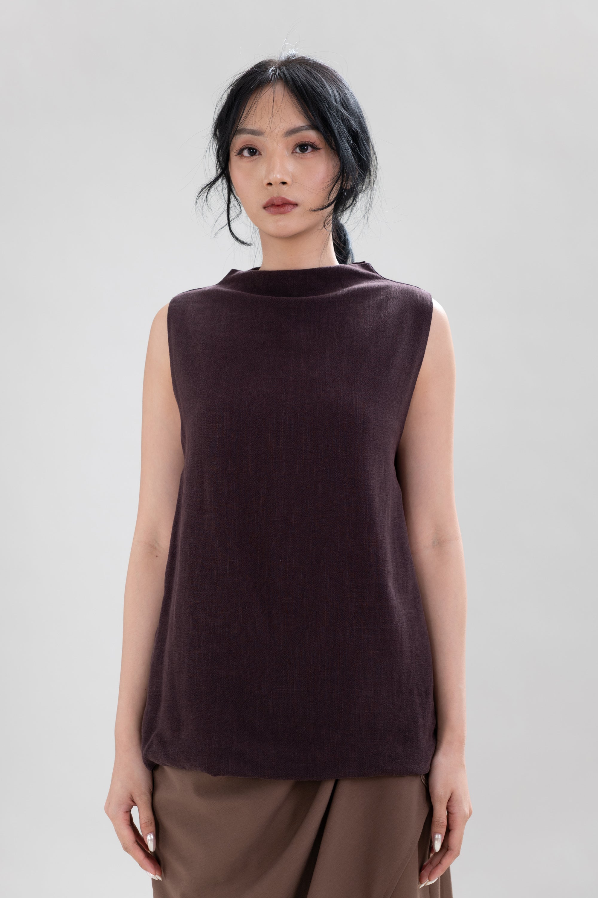 HT Drape Sleeveless Top in Dark Brown
