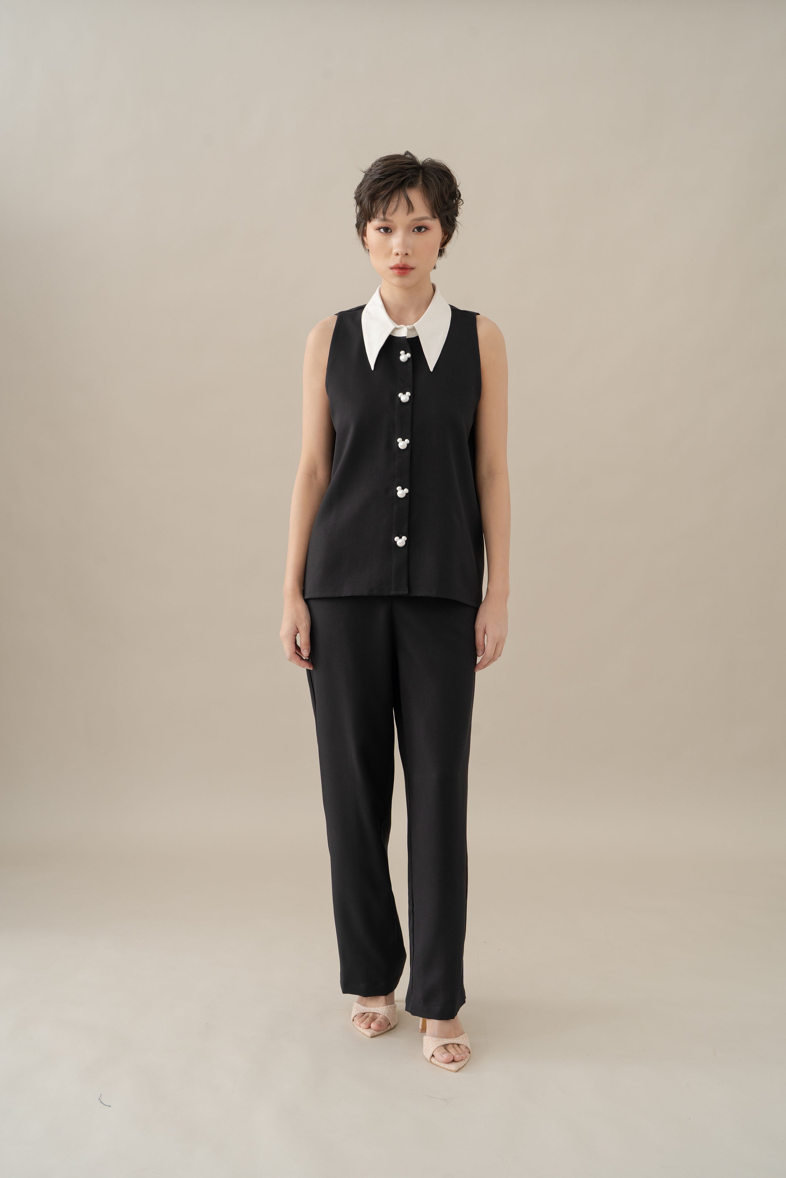 MM Button Sleeveless Top in Licorice