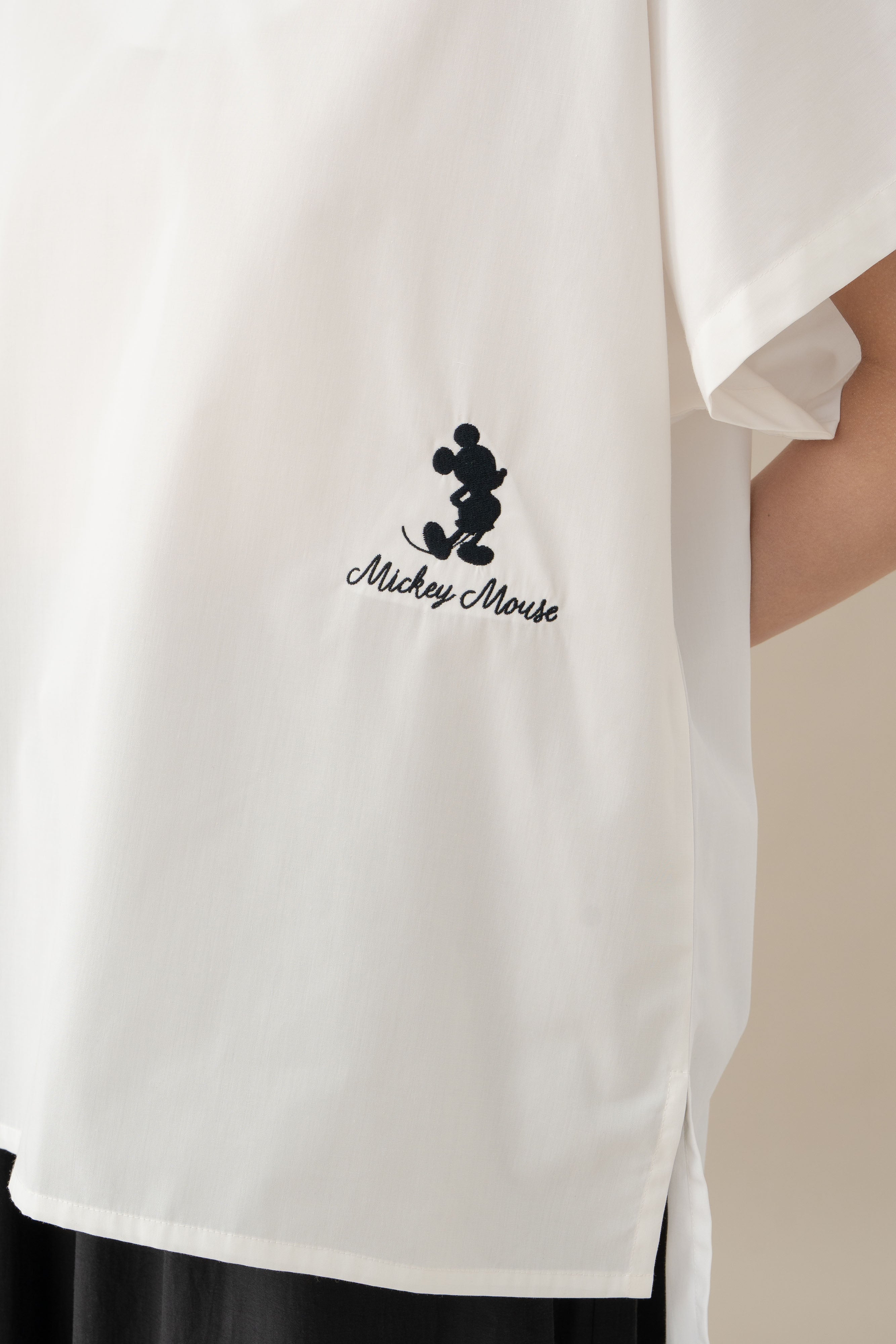 MM High Neck With Embroidery Top in Buttermilk