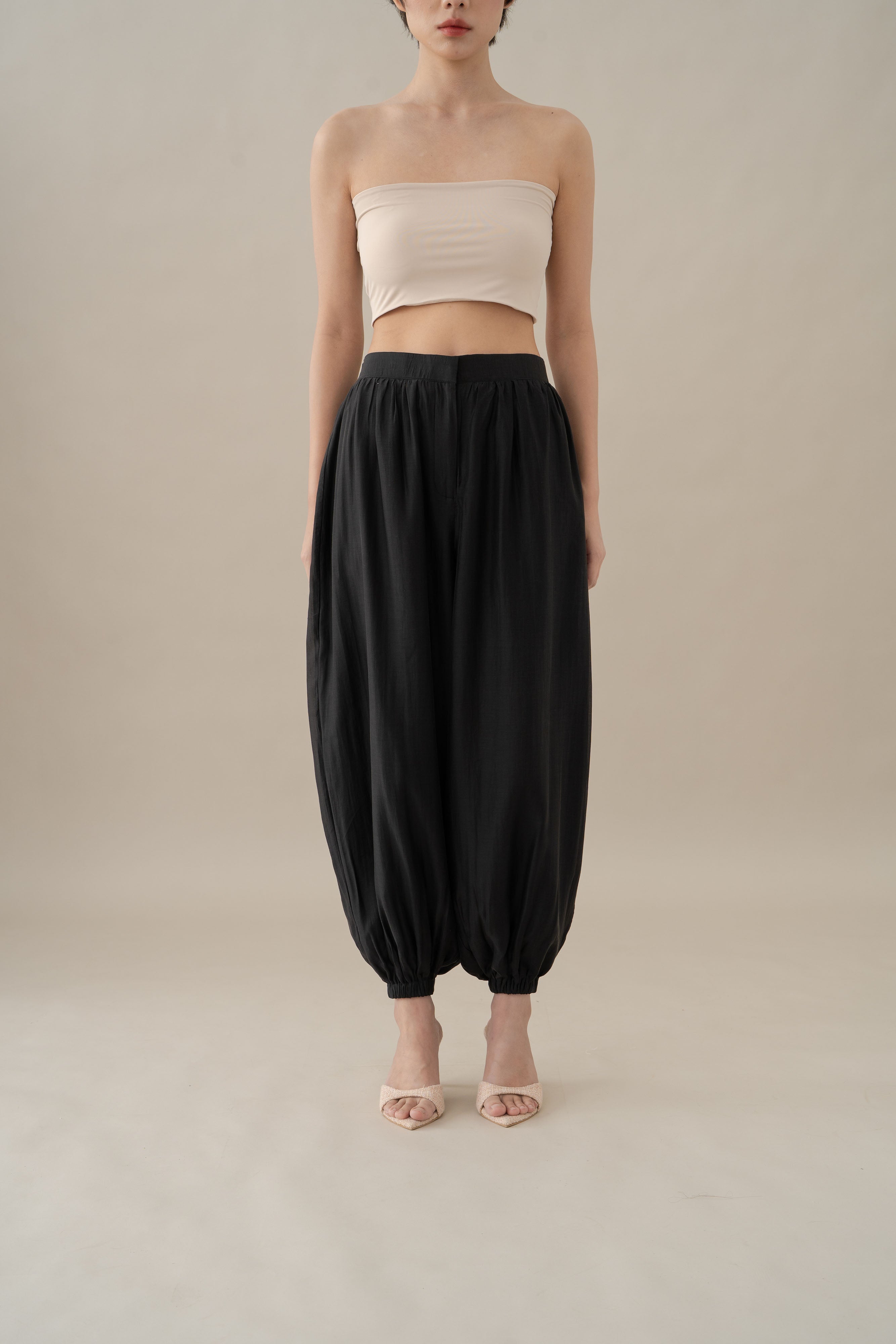 NVR Puff Pants in Licorice