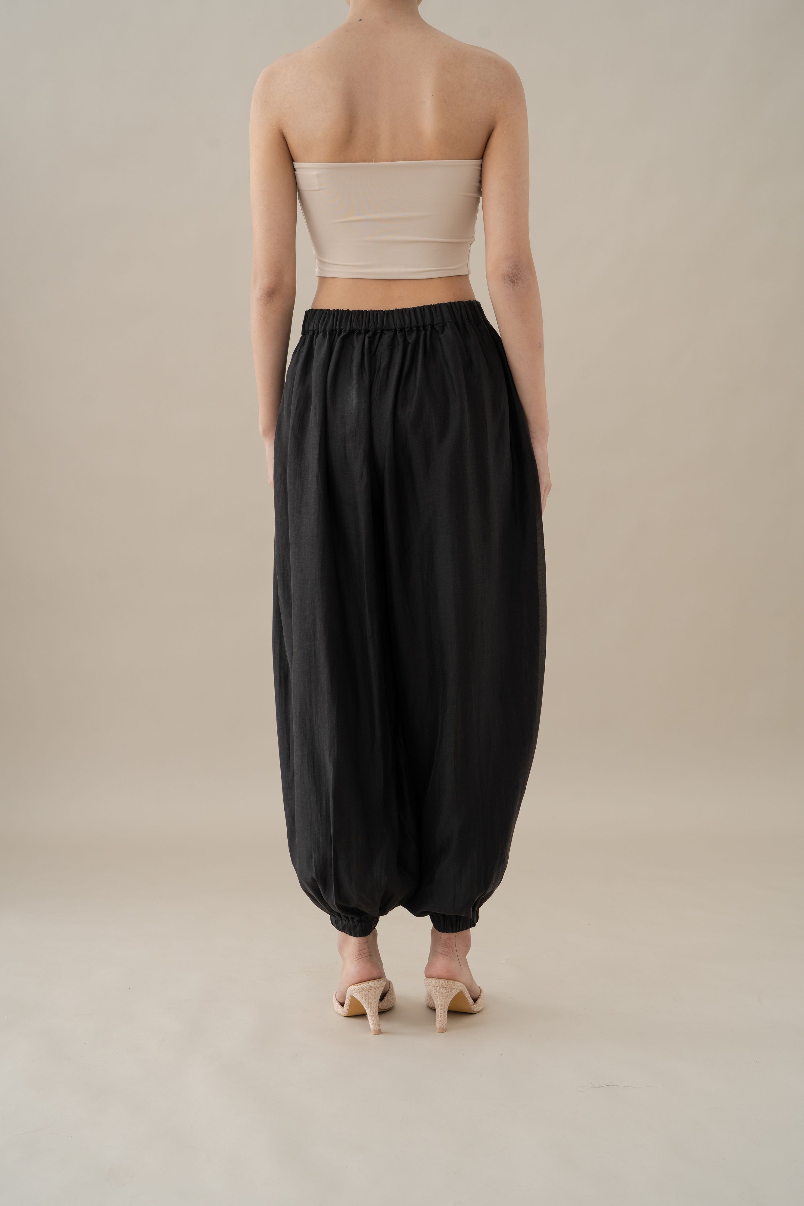 NVR Puff Pants in Licorice