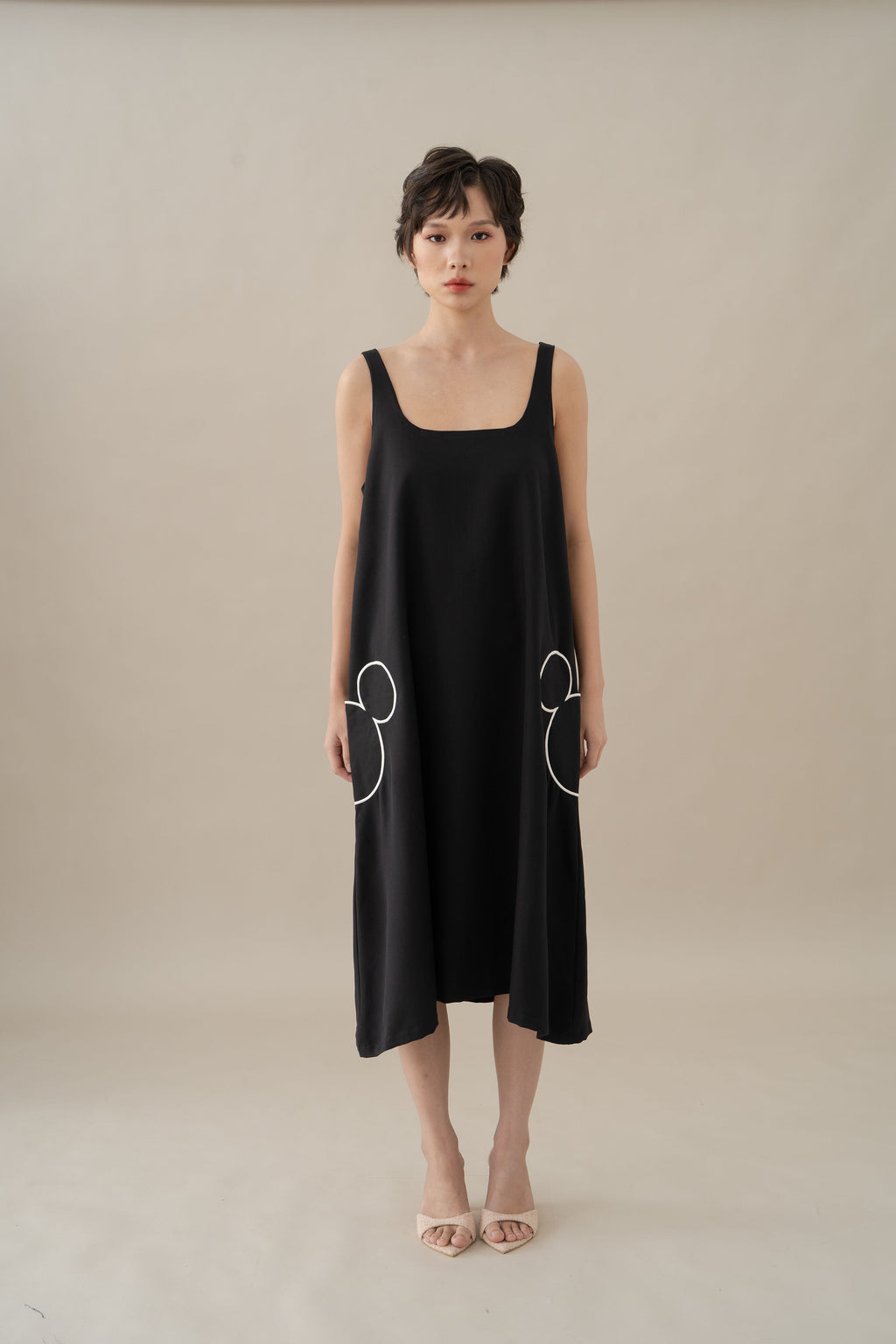 MM Embroidery Pocket Dress in Licorice