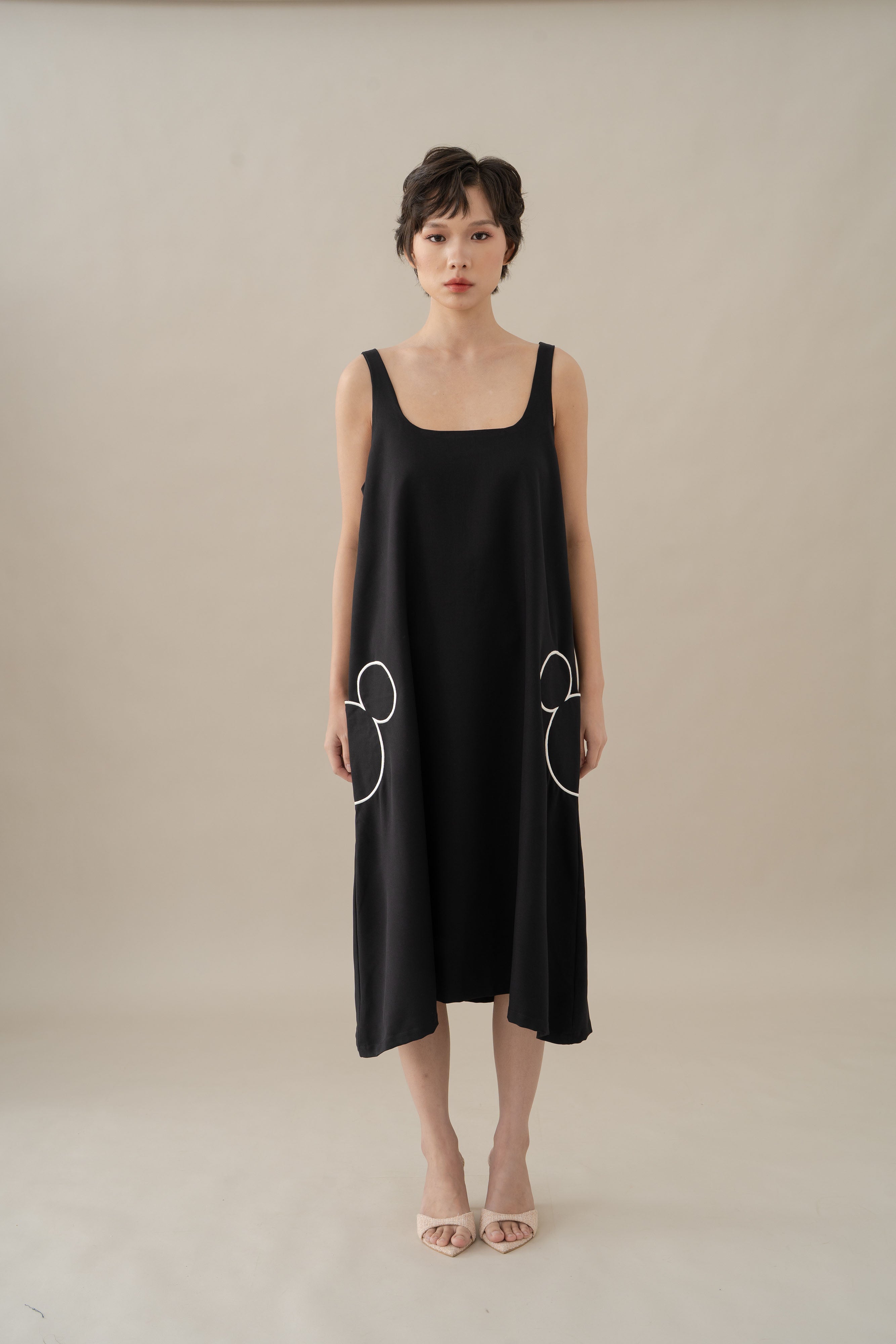 MM Embroidery Pocket Dress in Licorice