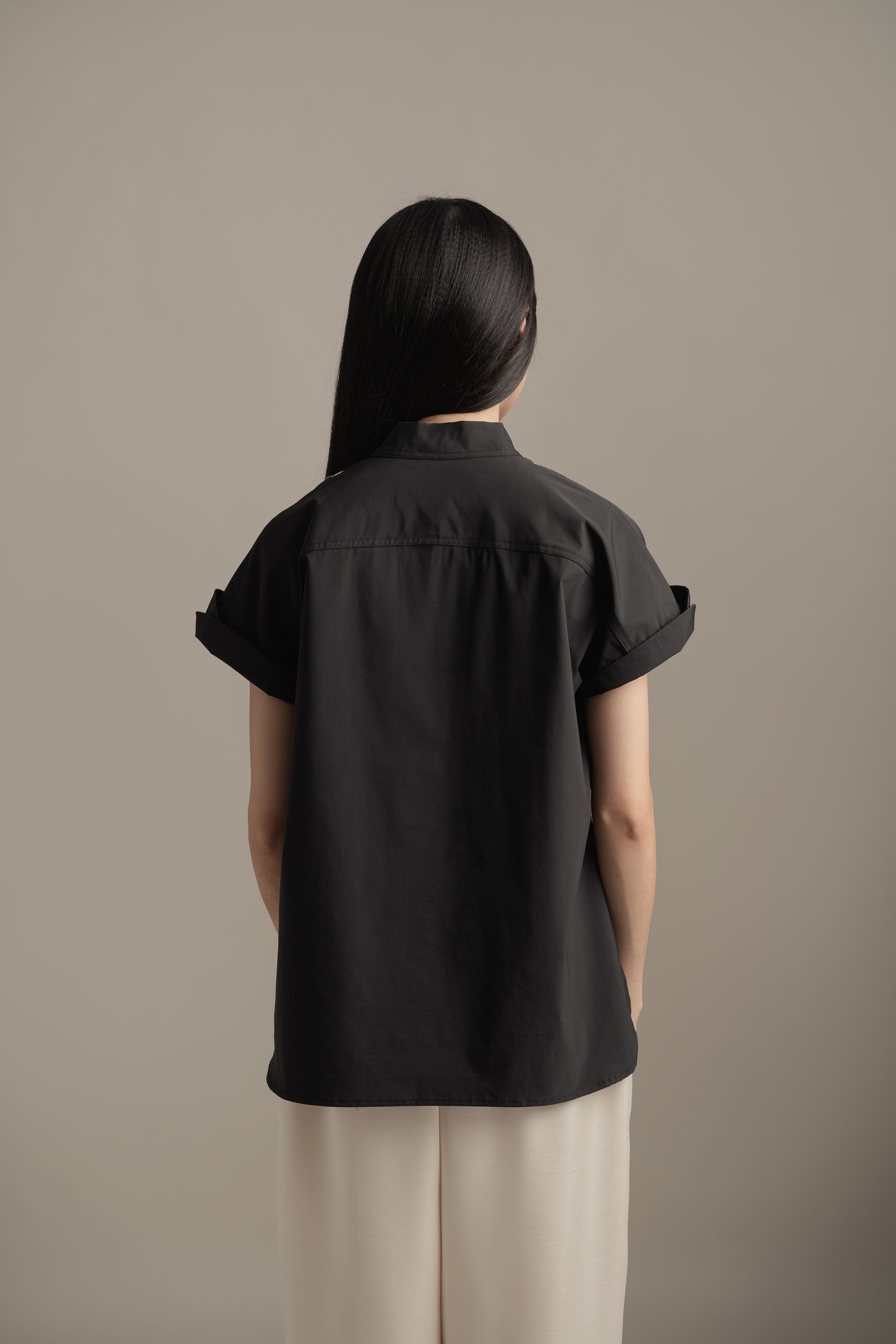 BL Two Tone Collar Shirt in Licorice (Shipment Date: 5 May - 18 May 2026)