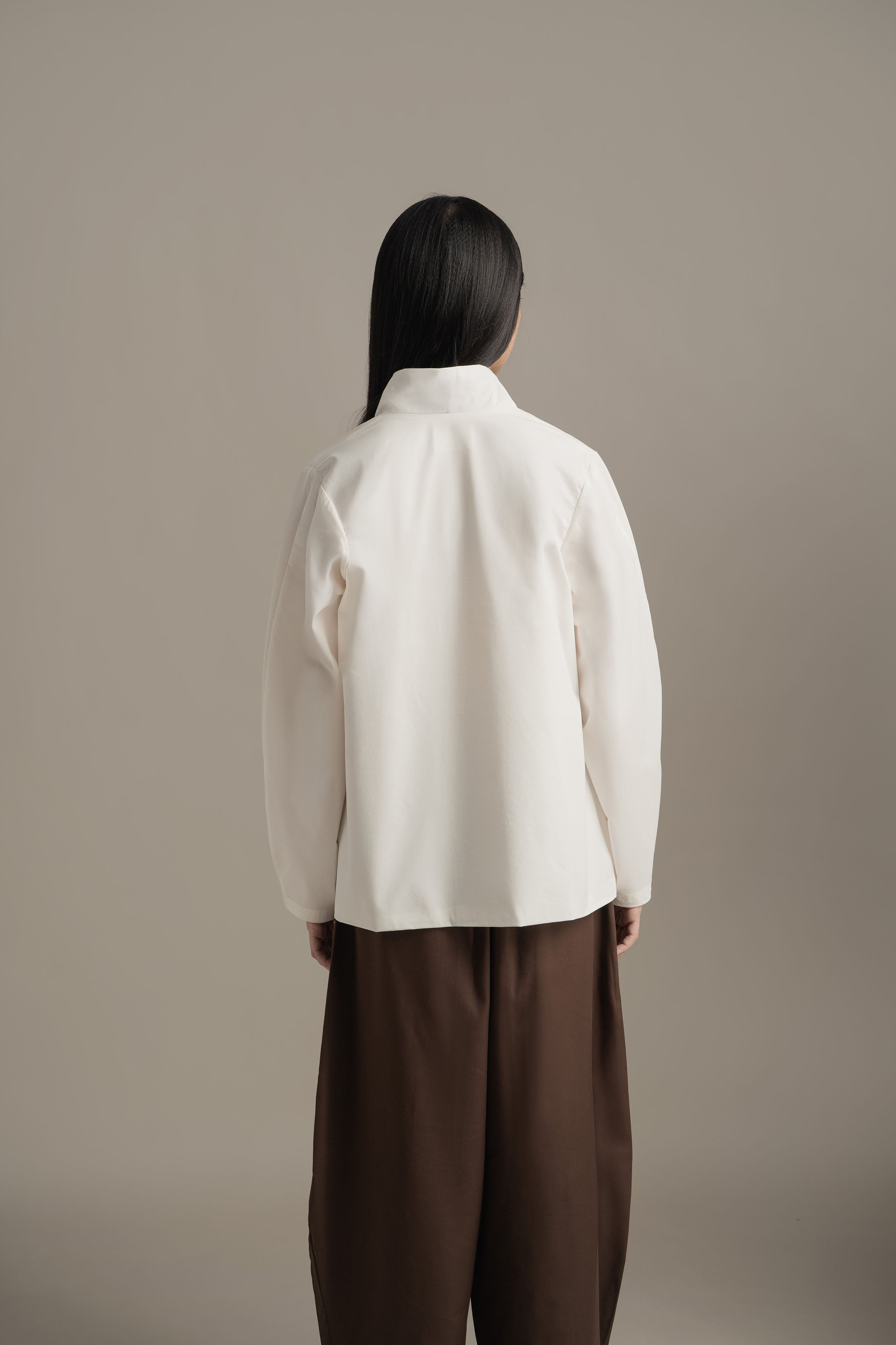 BL High Neck Shirt in Buttermilk (Shipment Date: 5 May - 18 May 2026)