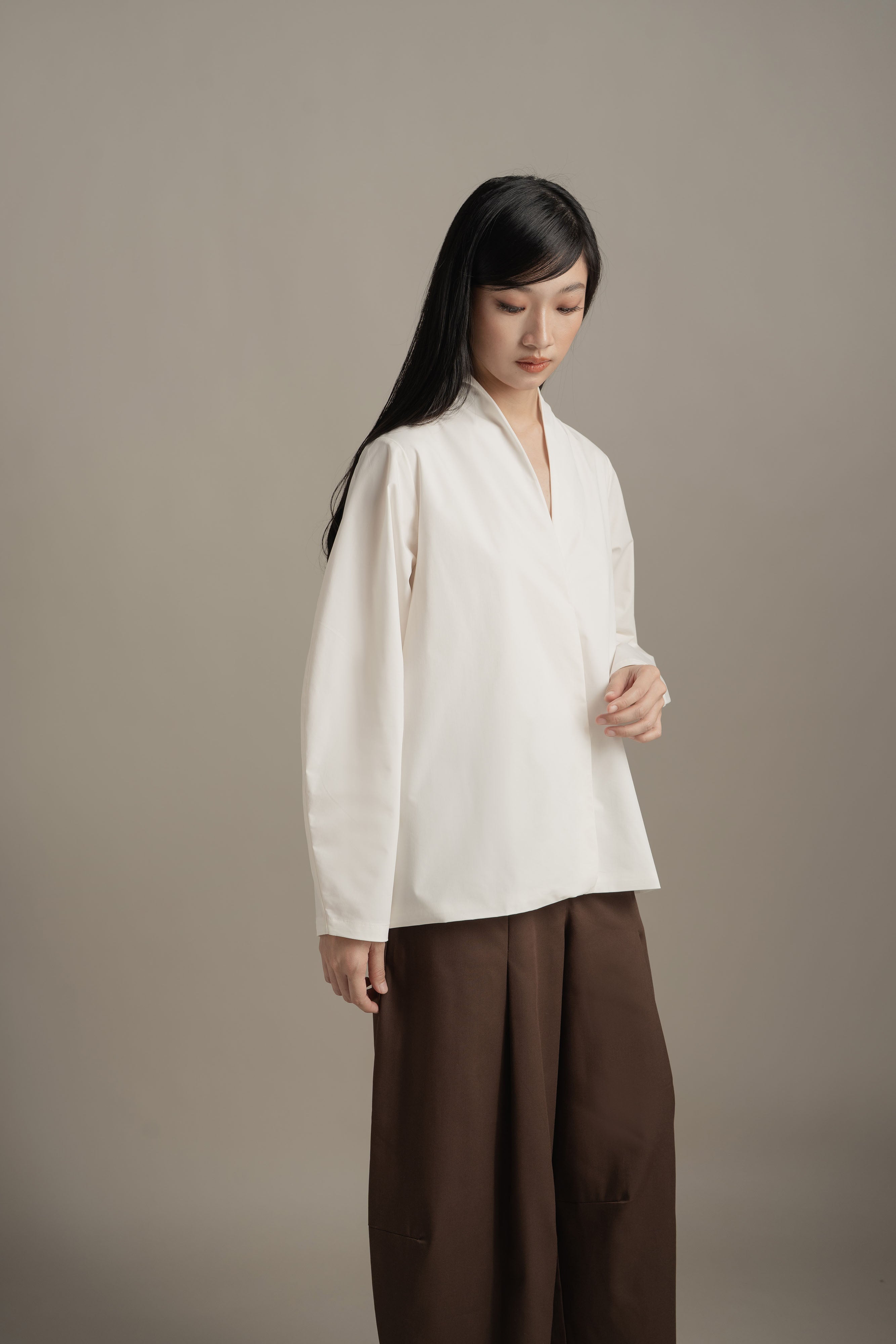 BL High Neck Shirt in Buttermilk (Shipment Date: 5 May - 18 May 2026)