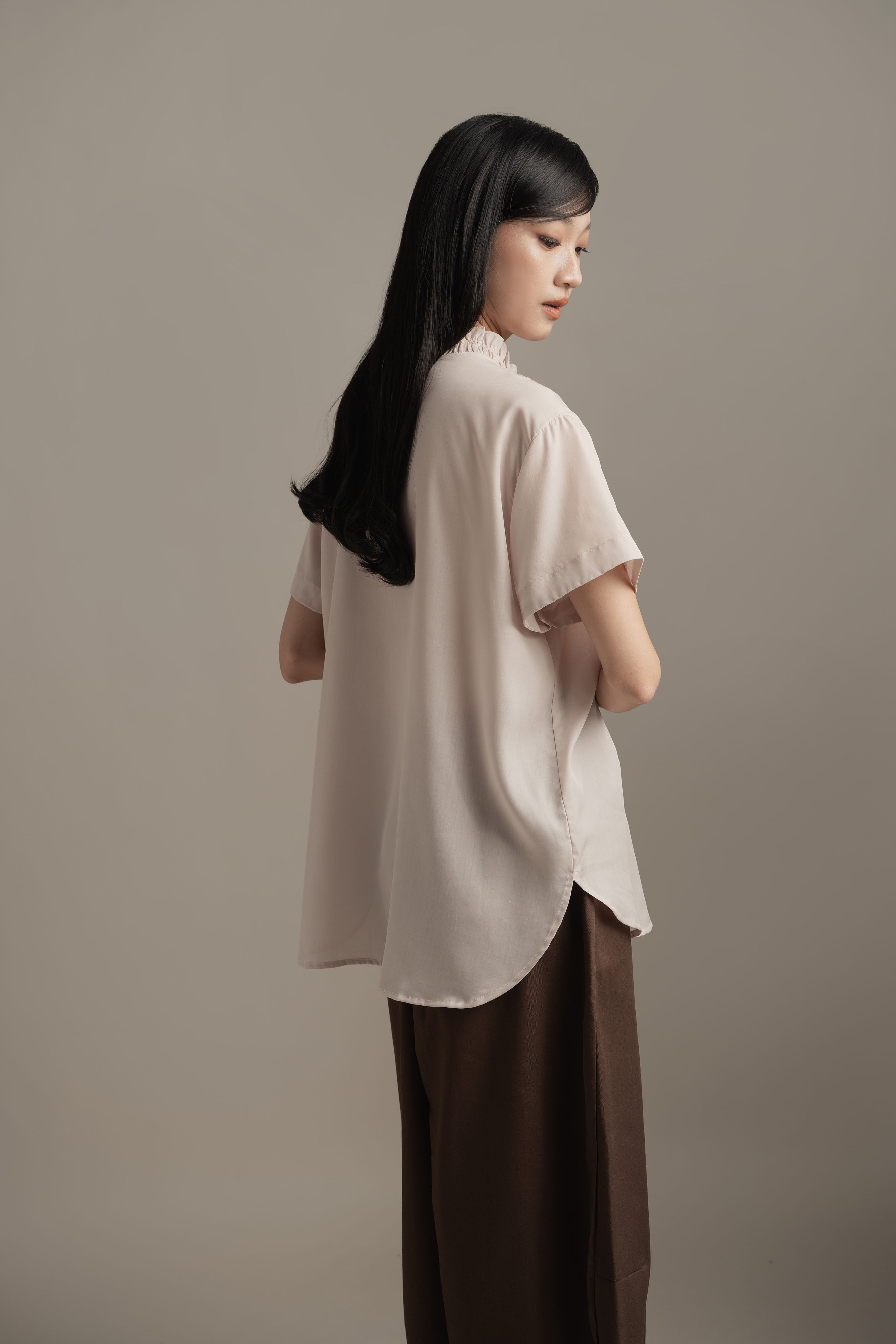 BL Ruffle Shirt in Cream (Shipment Date: 5 May - 18 May 2026)