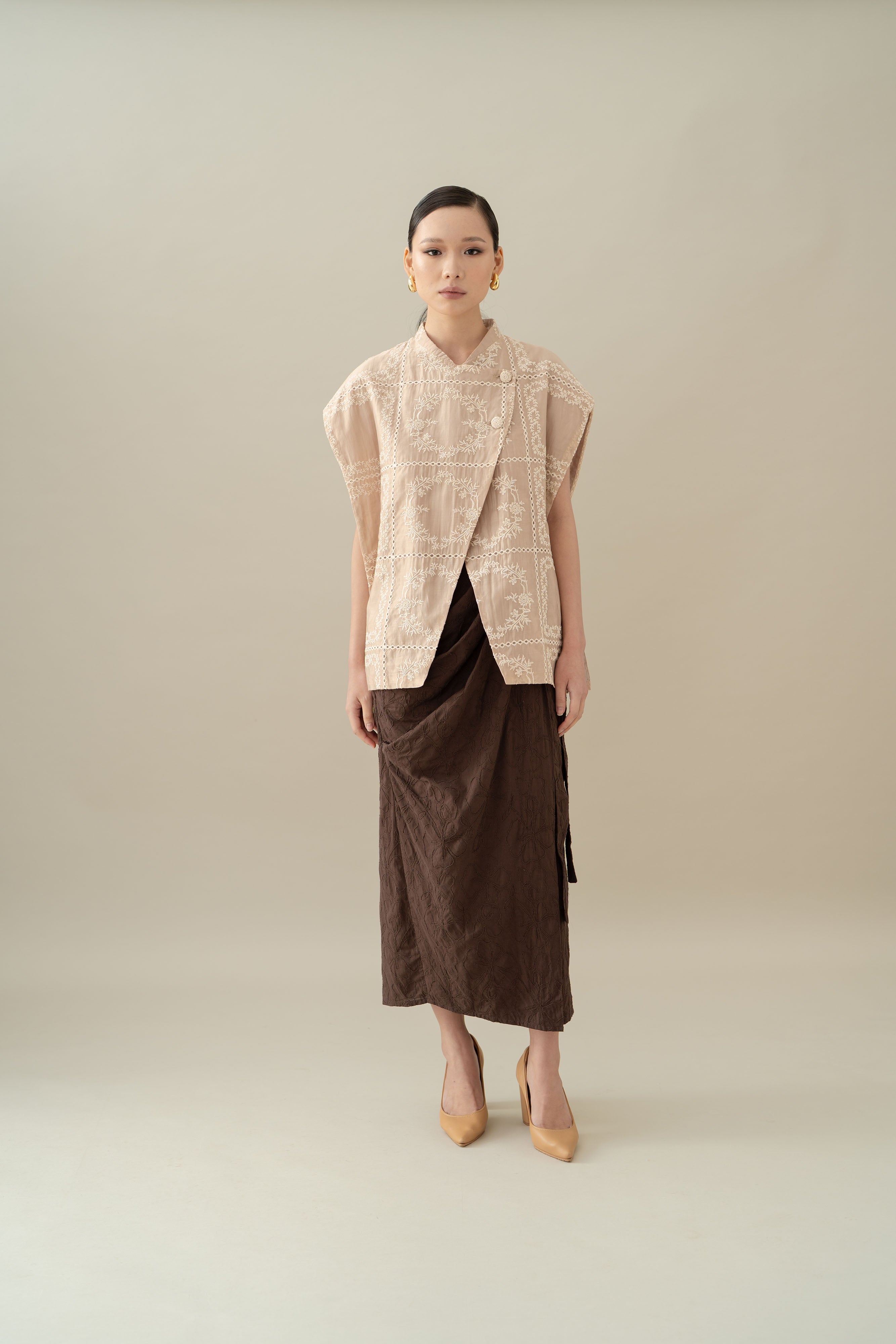 Lembayung Embroidery Wrap Skirt in Espresso