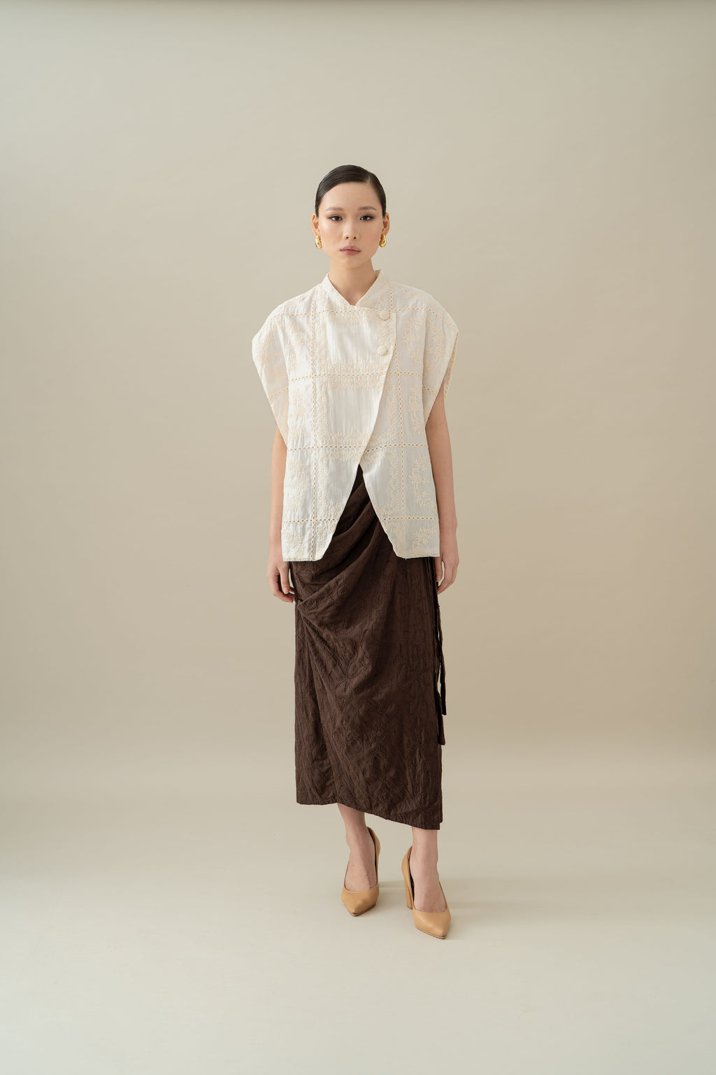 Lembayung Asymmetric Embroidery Top in Buttermilk