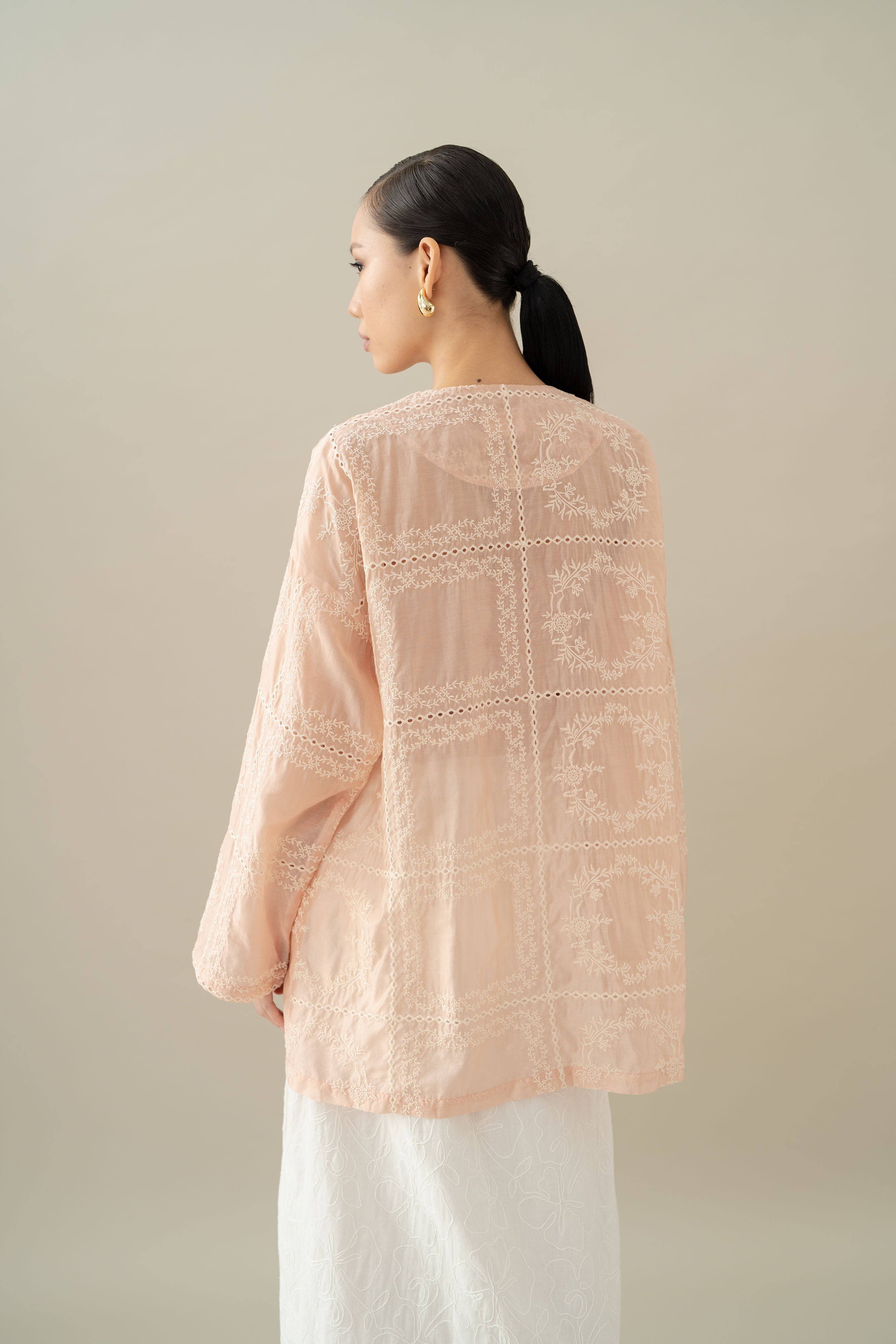 Lembayung Long Sleeve Top in Peach