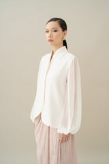 Lembayung Long Sleeve Kebaya in Buttermilk (PO Shipment 17-26 March 2025)