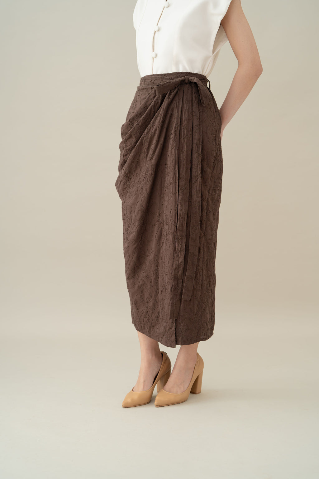 Lembayung Embroidery Wrap Skirt in Espresso